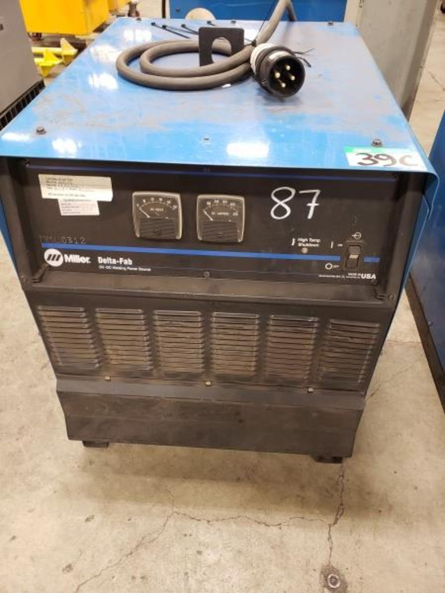 MILLER DELTA FAB CV-DC WELDER, 3PH