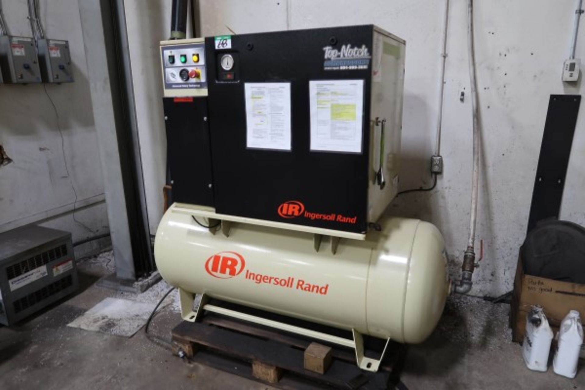 INGERSOL RAND UP6-15CTAS-150W, 15HP/600/3PH, 16,754 HOURS, W/STEP DOWN TRANSFORMER, S/N UP7710U08028 - Image 2 of 4