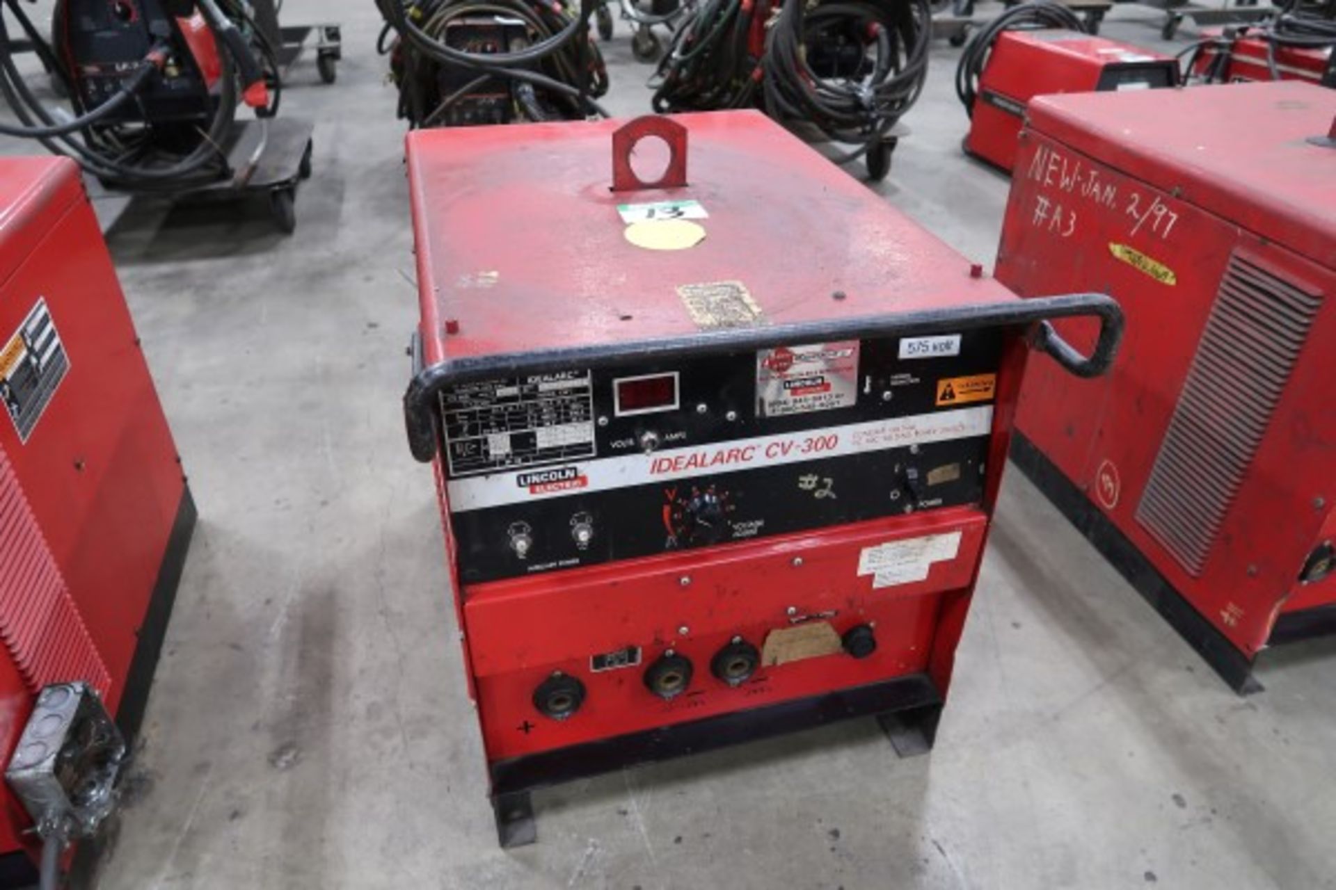 LINCOLN IDEALARC CV-300 WELDER, 3PH