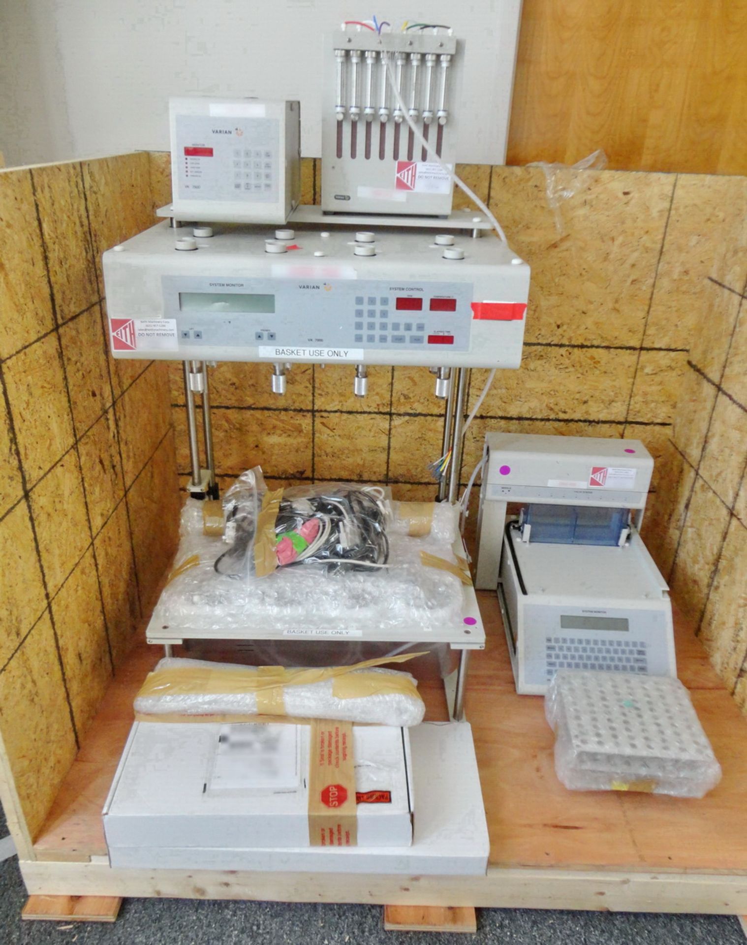 Varian Dissolution System, Model VK7000, with VK750D Heater, VK8000 System Monitor