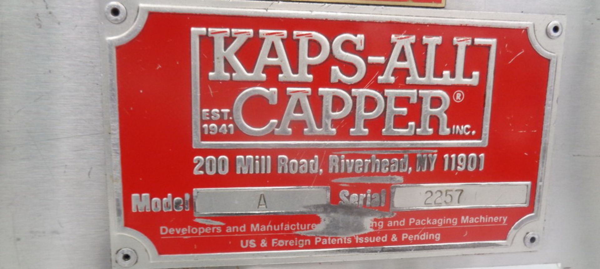 Kaps All 6 Spindle Capper, Model A, S/N 2257. Includes Kaps All centrifugal cap sorter Model FSRF-36 - Image 4 of 4
