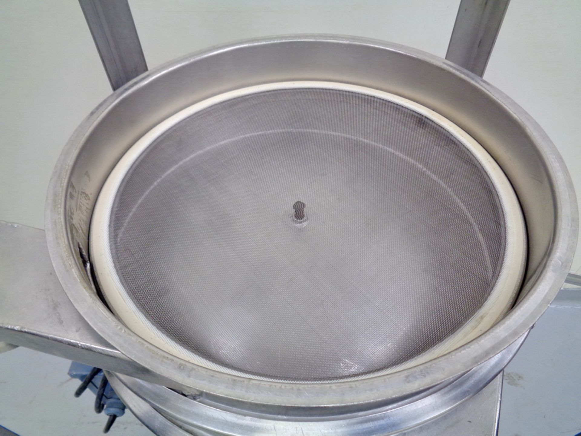 Sweco 18" Double Deck Stainless Steel Sifter, Model LS18S333, S/N LS18-275-37 - Image 3 of 6