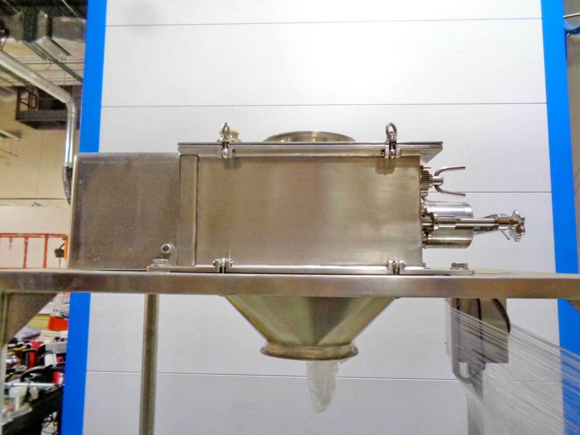 Kanath Sruti Oscillating Granulator, Model SG25, S/N 216 - Image 2 of 11