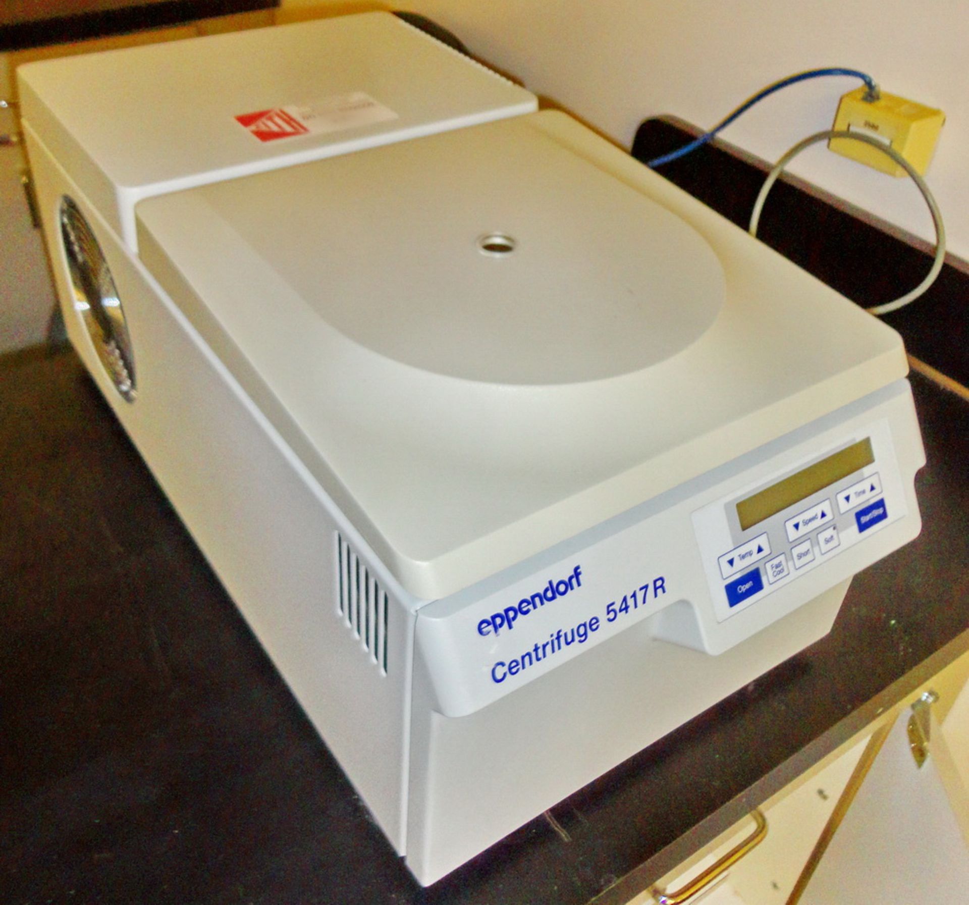 Eppendorf Refrigerated Centrifuge, Model 5417R - Image 2 of 3