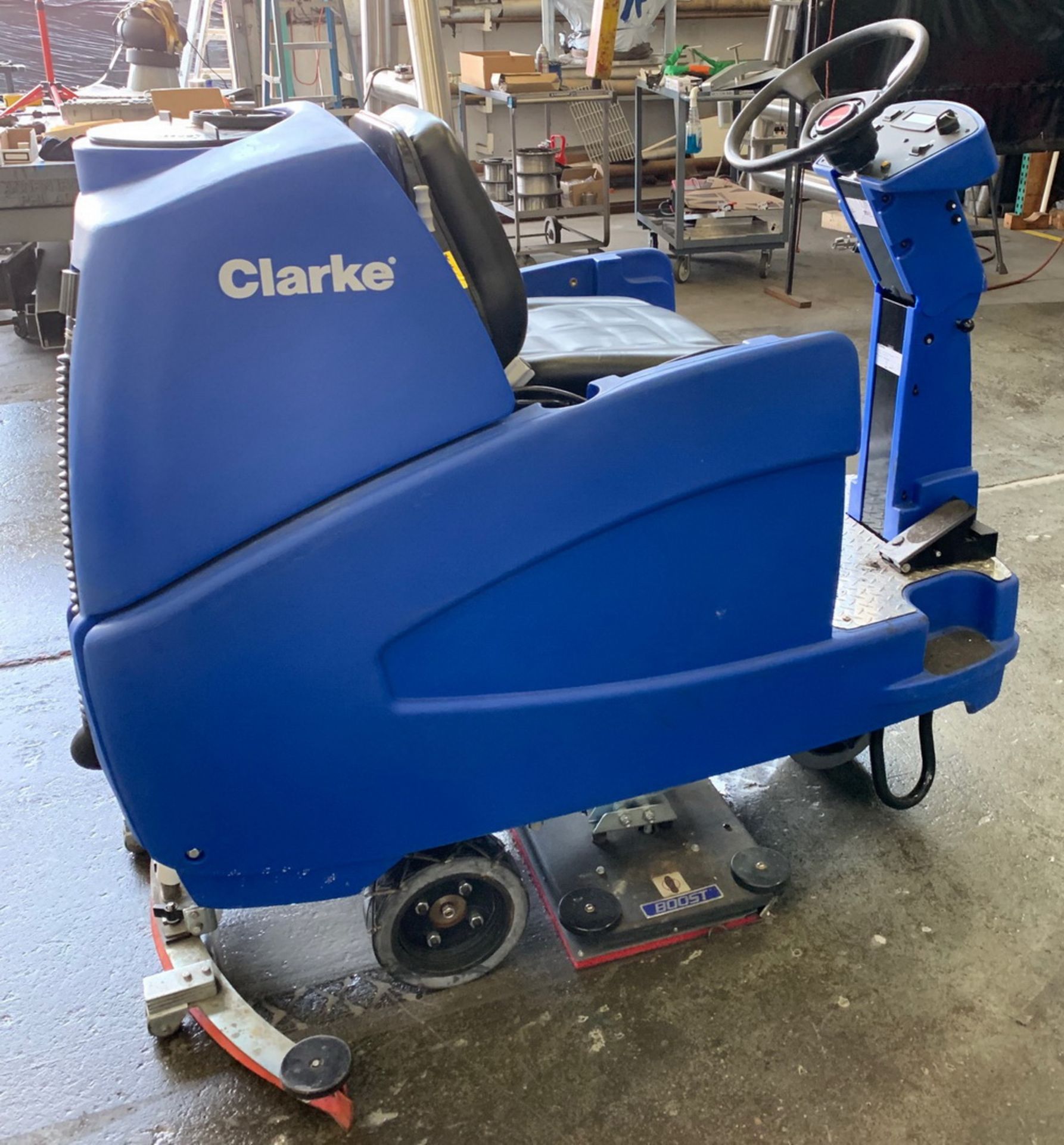 Clarke 32" Boost STRG WHL Electric Floor Scrubber