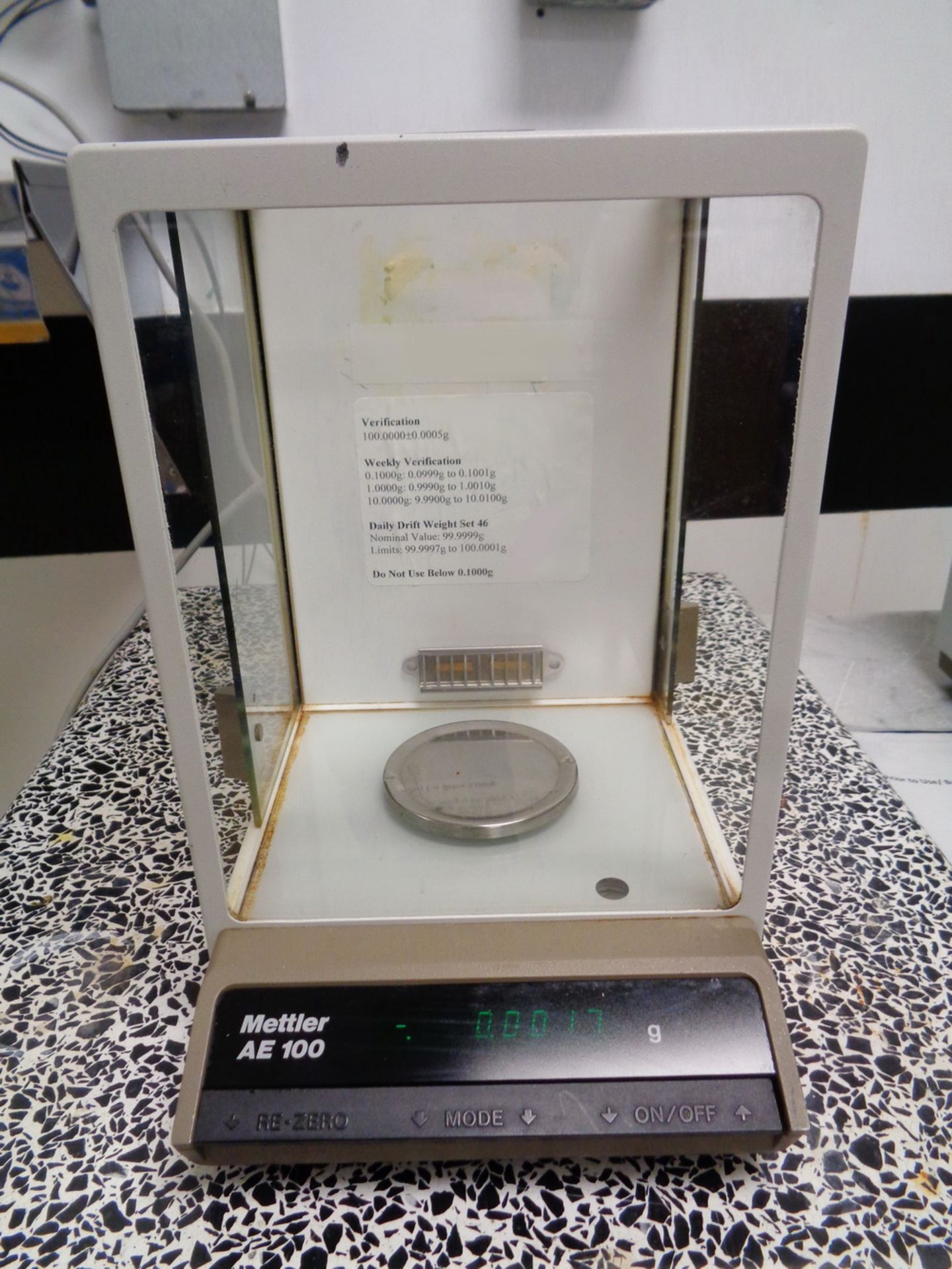 Mettler 100g Digital Lab Balance, Model AE100, S/N F45901