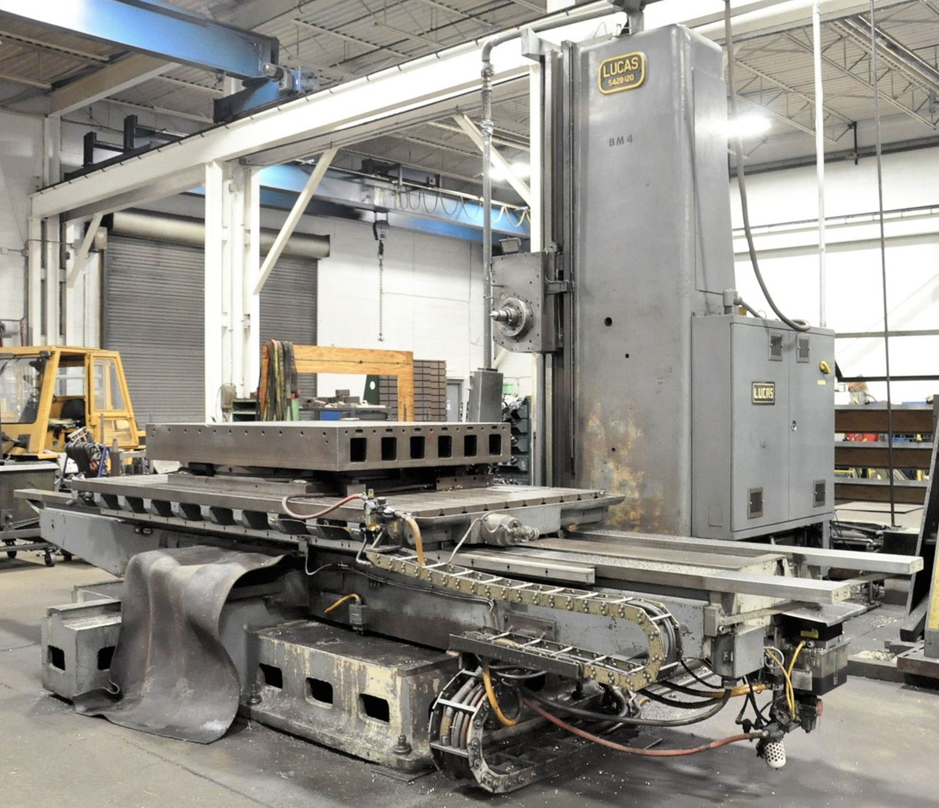 Lucas Mdl. 542-B-120 Horizontal Boring Mill, with 56" x 122" Table, 96" Vertical Travel, Acu-Rite - Bild 3 aus 6