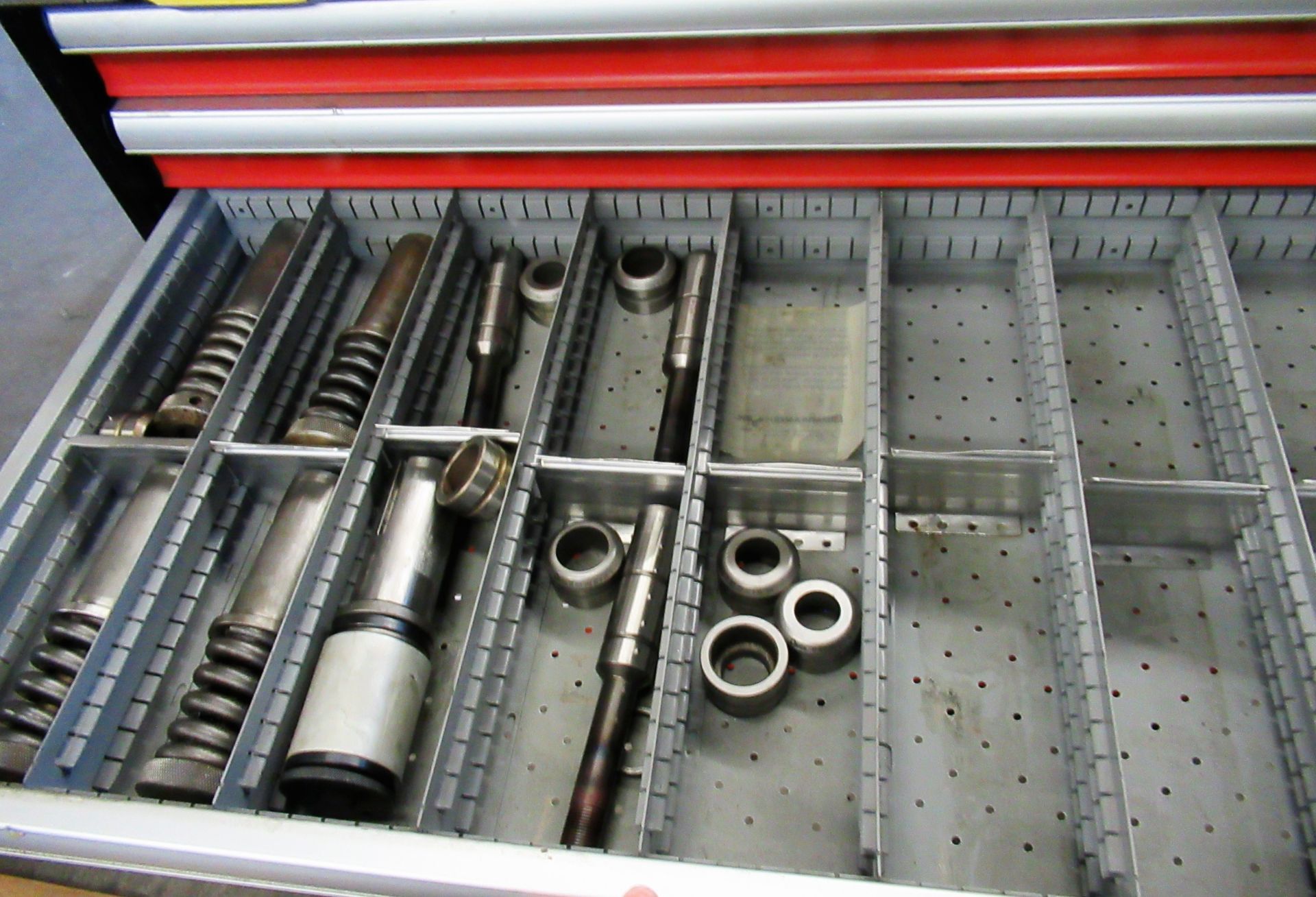 AMADA 8-DRAWER CABINET WITH PUNCHES & DIES - Image 4 of 9