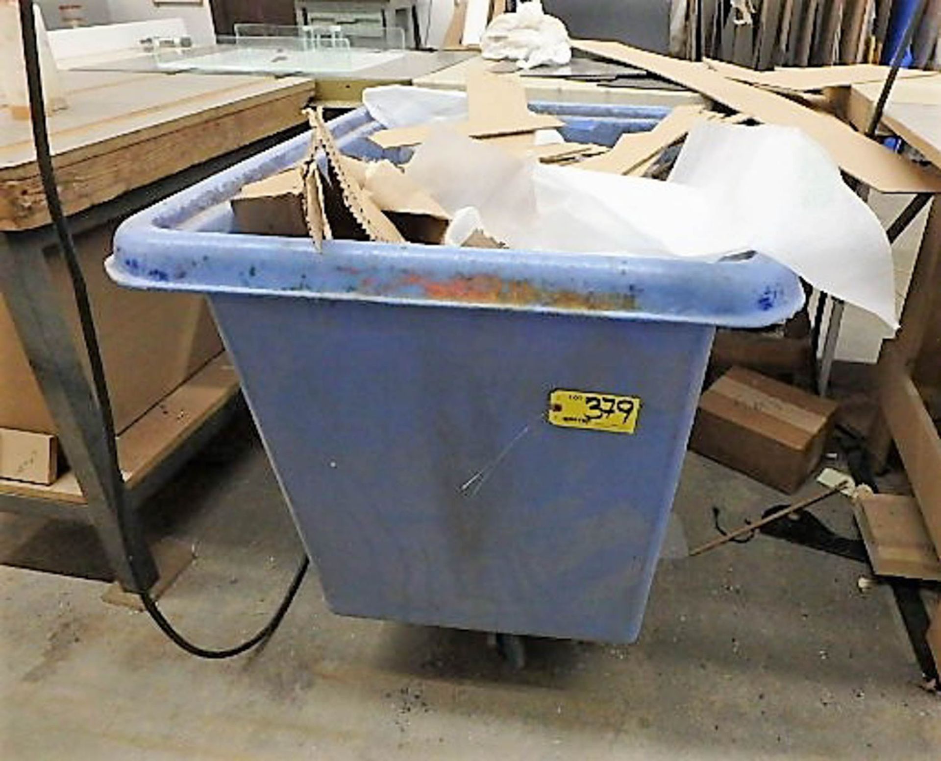 PLASTIC ROLLING DUMP CART, 40" X 31" X 34"