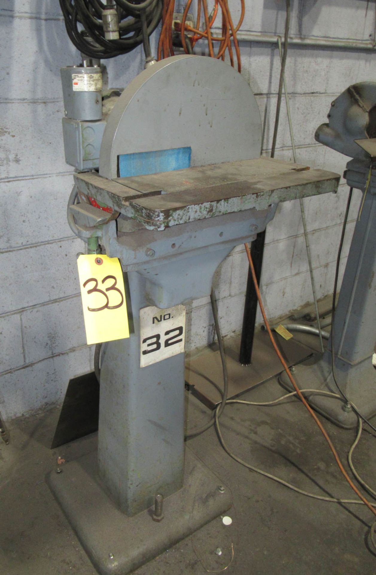 POWERMATIC MDL. 350 PEDESTAL GRINDER, S/N: 3-367