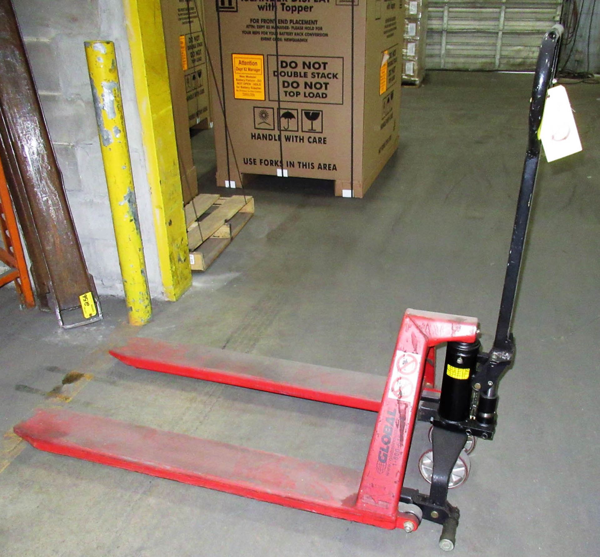 GLOBAL PALLET JACK