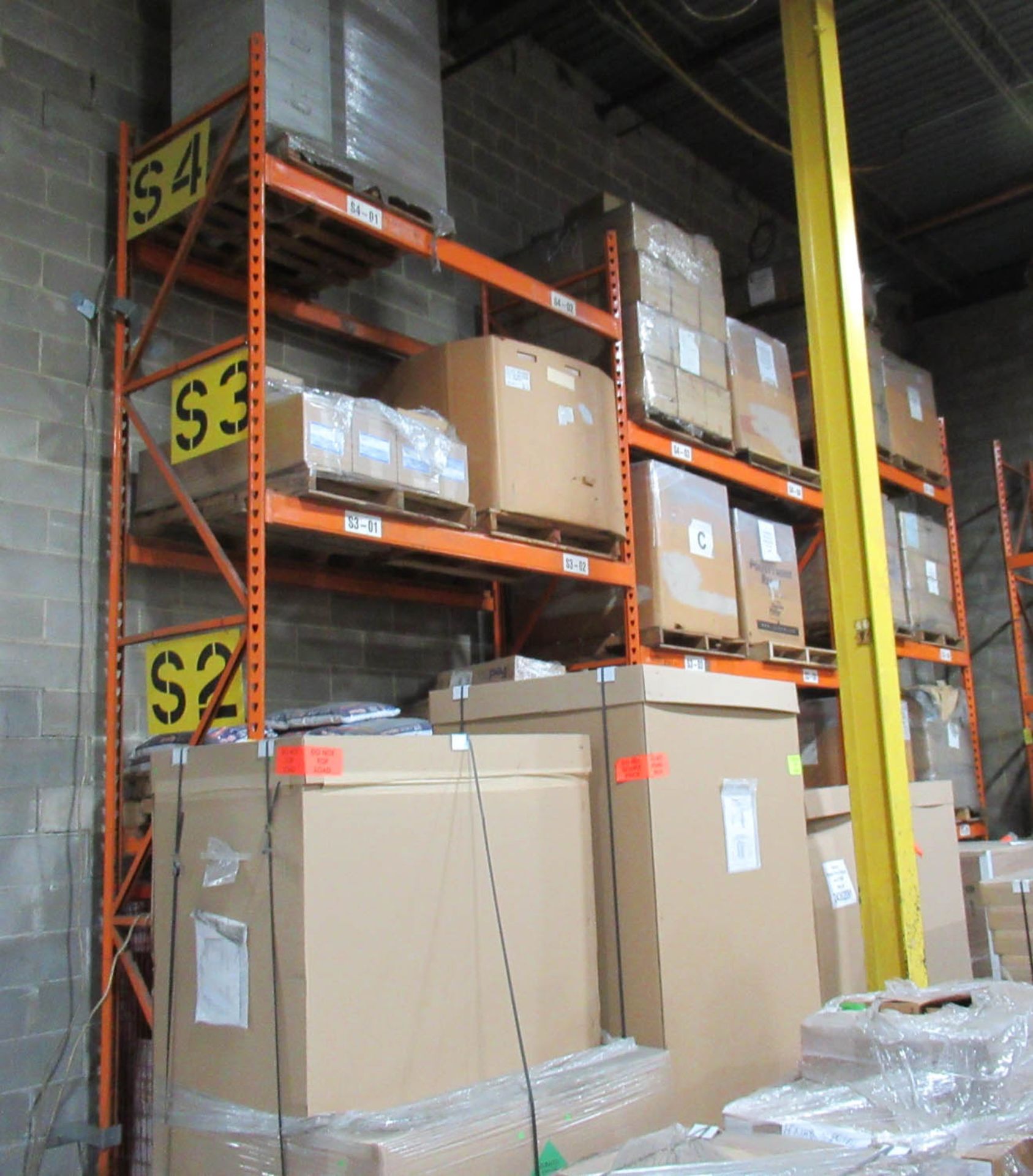 (9) SECTIONS OF HEAVY DUTY PALLET RACKING INCLUDING: (12) APPROXIMATELY 16' UPRIGHTS, (54) CROSS - Image 2 of 3