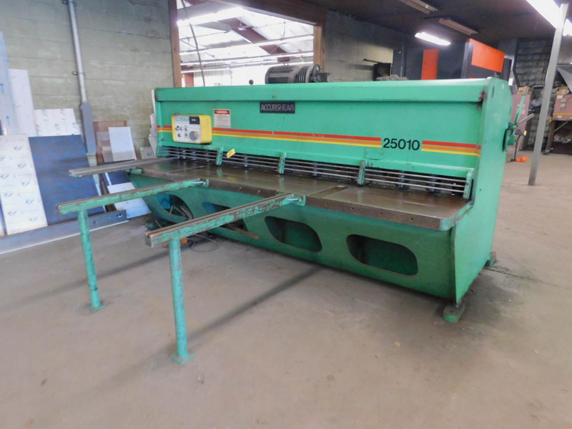 ACCUSHEAR MDL. 25010825010LP POWER SQUARING SHEAR, 10' X .250" MILD STEEL, FRONT OPERATED BACK - Image 2 of 3