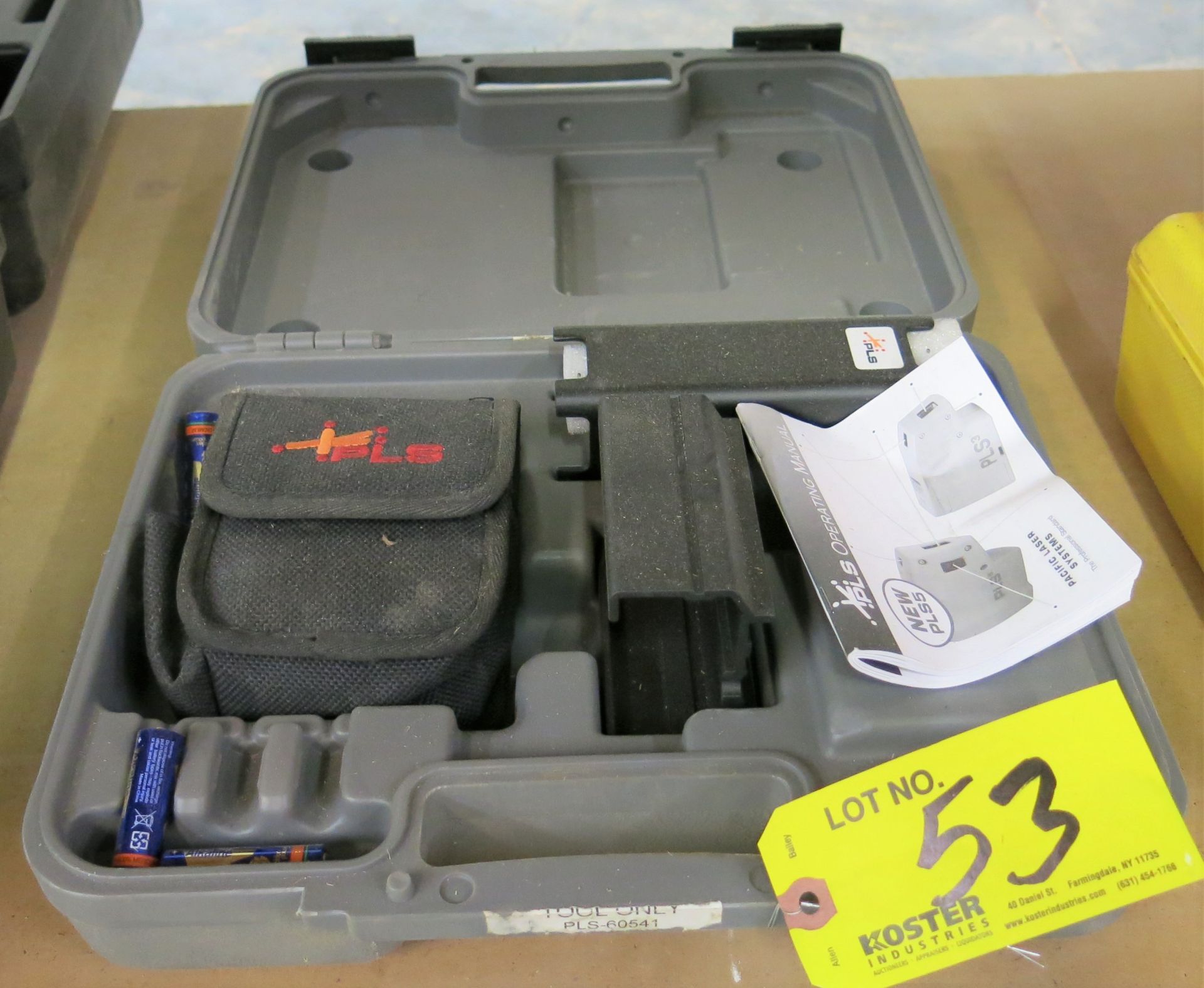 (1) PLS MDL. 5 LASER LEVELING SYSTEM WITH CASE