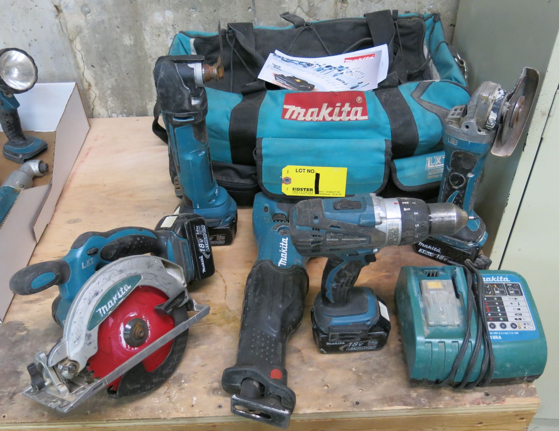 (1) MAKITA 18V LITHIUM ION CORDLESS SET, INCLUDING: (1) RIGHT ANGLE GRINDER, (1) MAKITA LXPH03