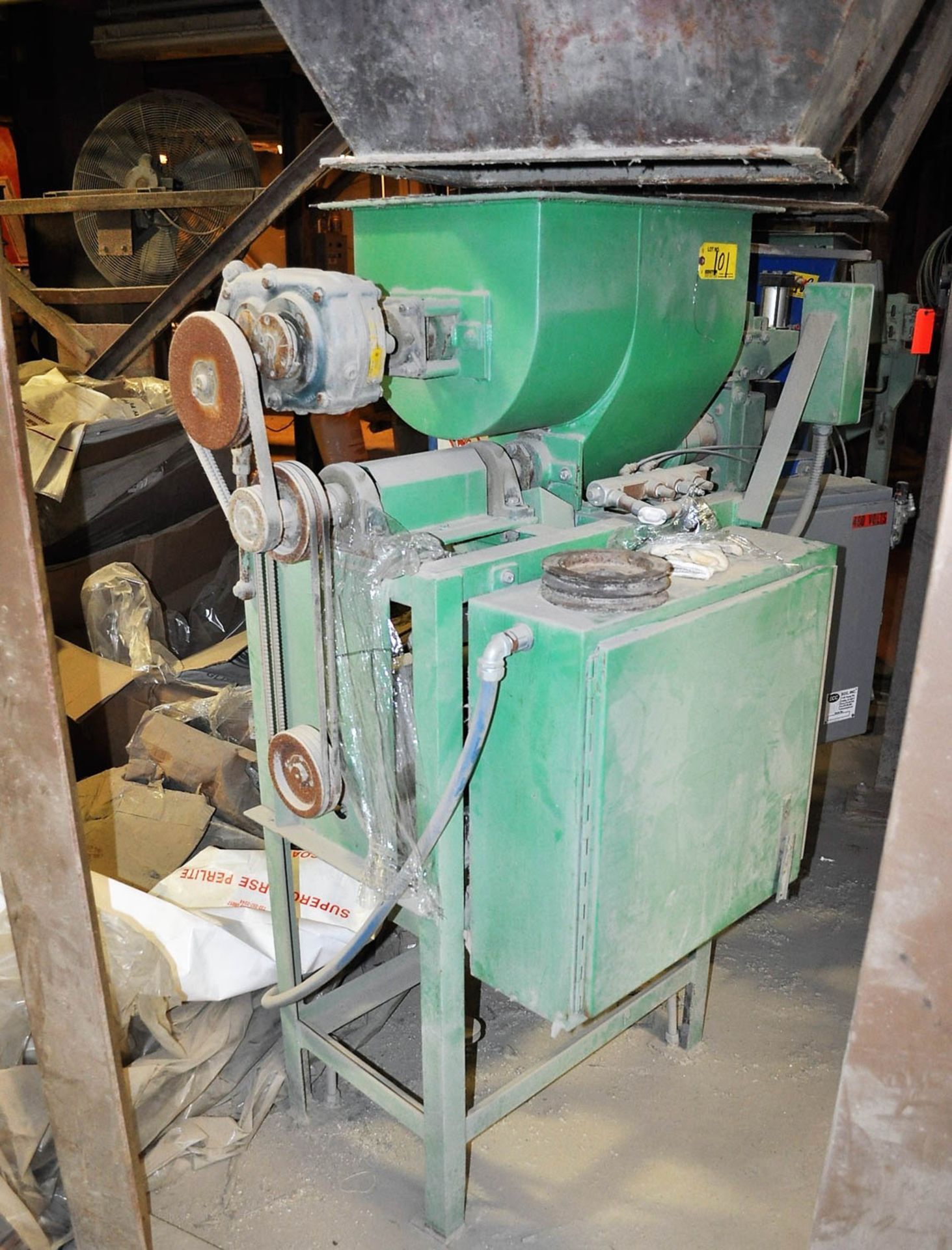 STONE BAGGER FILLER STATION