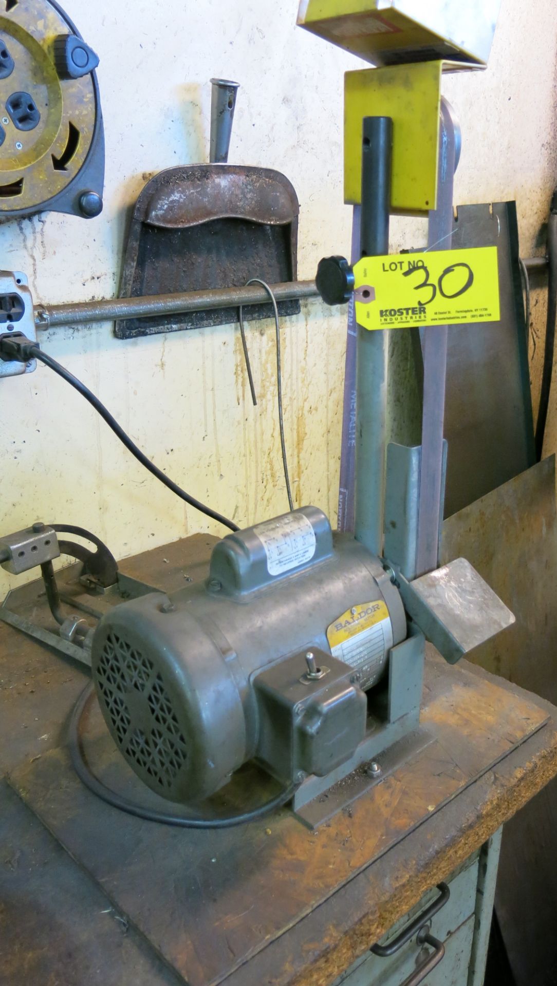 (1) KALAMAZOO 1" BENCH TOP BELT GRINDER WITH BALDOR 1/3 HP - Image 2 of 2