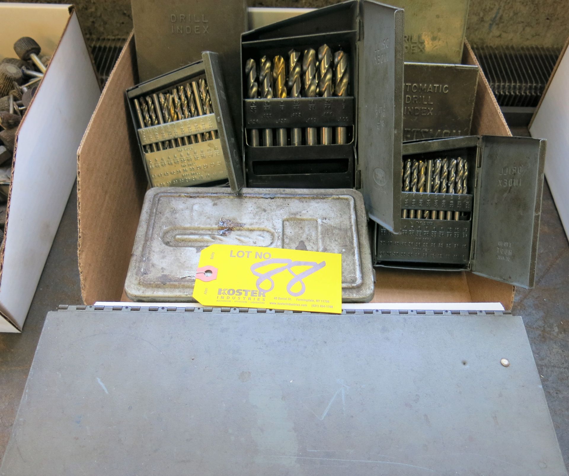 (1) LARGE LOT OF VARIOUS SIZED DRILLS WITH HAOT DRILL BOXES - Image 2 of 3