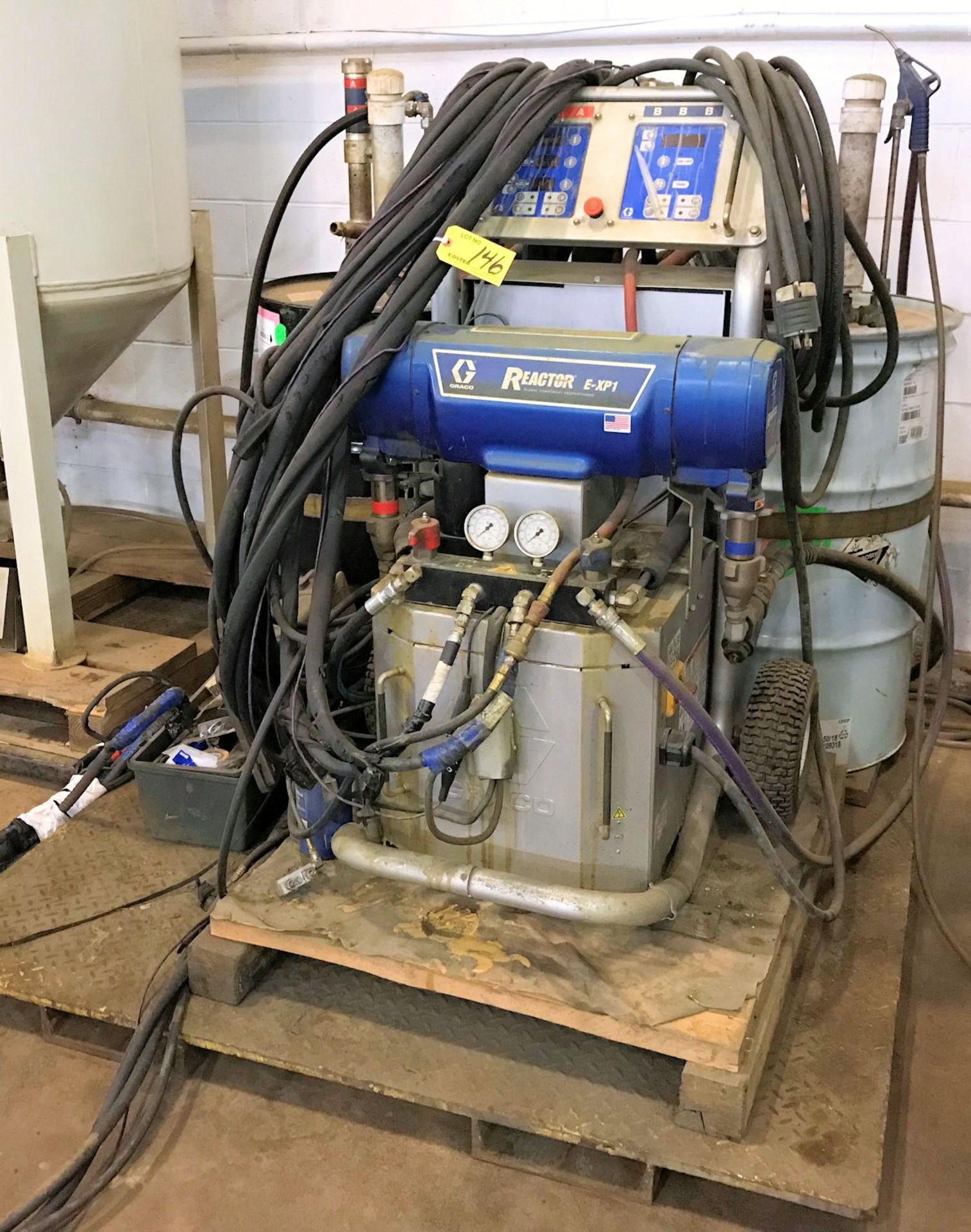 GRACO REACTOR E-XP1, PLURAL COMPONENT PROPORTIONER, FORMERLY USED FOR BED LINER APPLICATIONS
