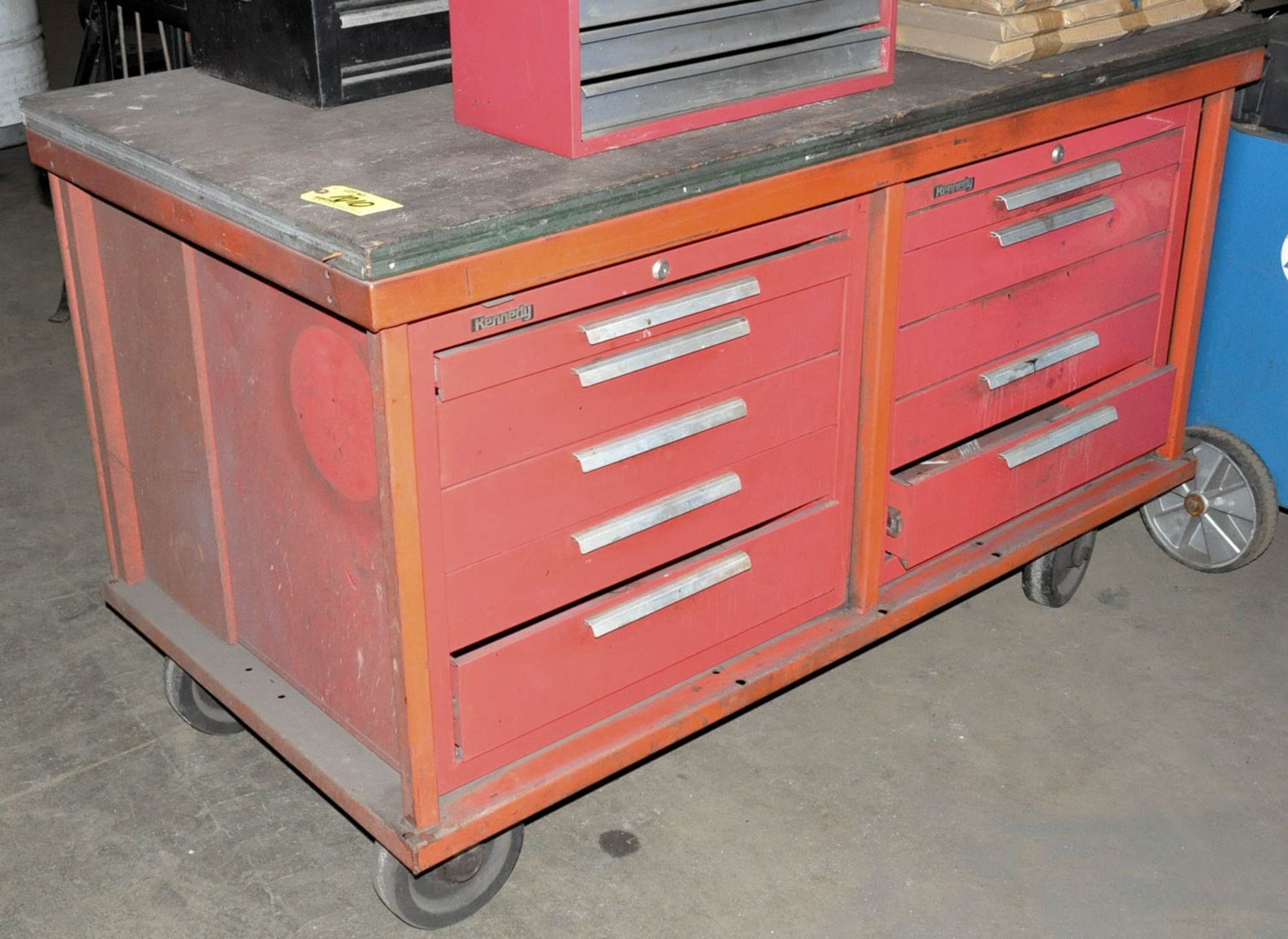 KENNEDY 10-DRAWER ROLLING TOOL CABINET/BENCH