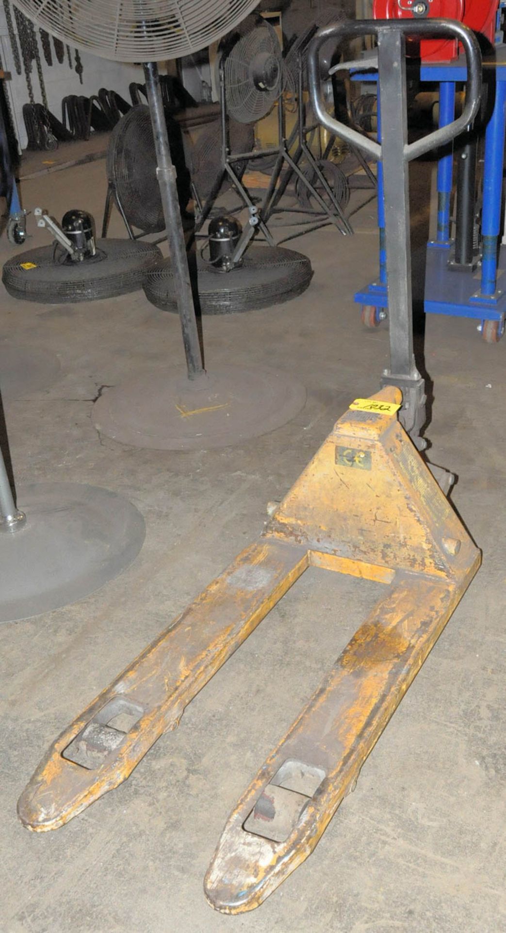 APPROXIMATELY 5,000-LBS. CAPACITY HYDRAULIC PALLET JACK