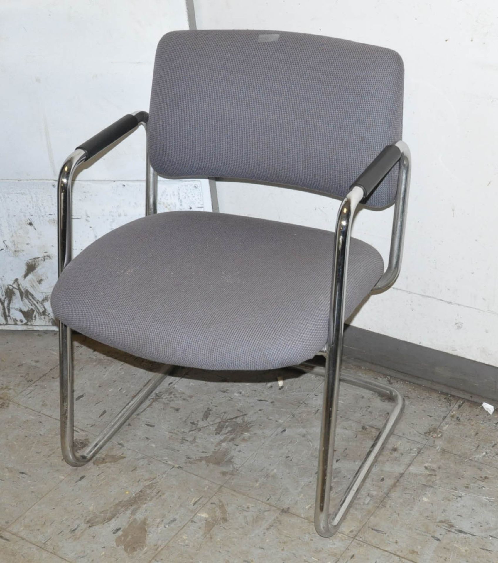 (5) UPHOLSTERED STRAIGHT ARM OFFICE CHAIRS - Image 2 of 2
