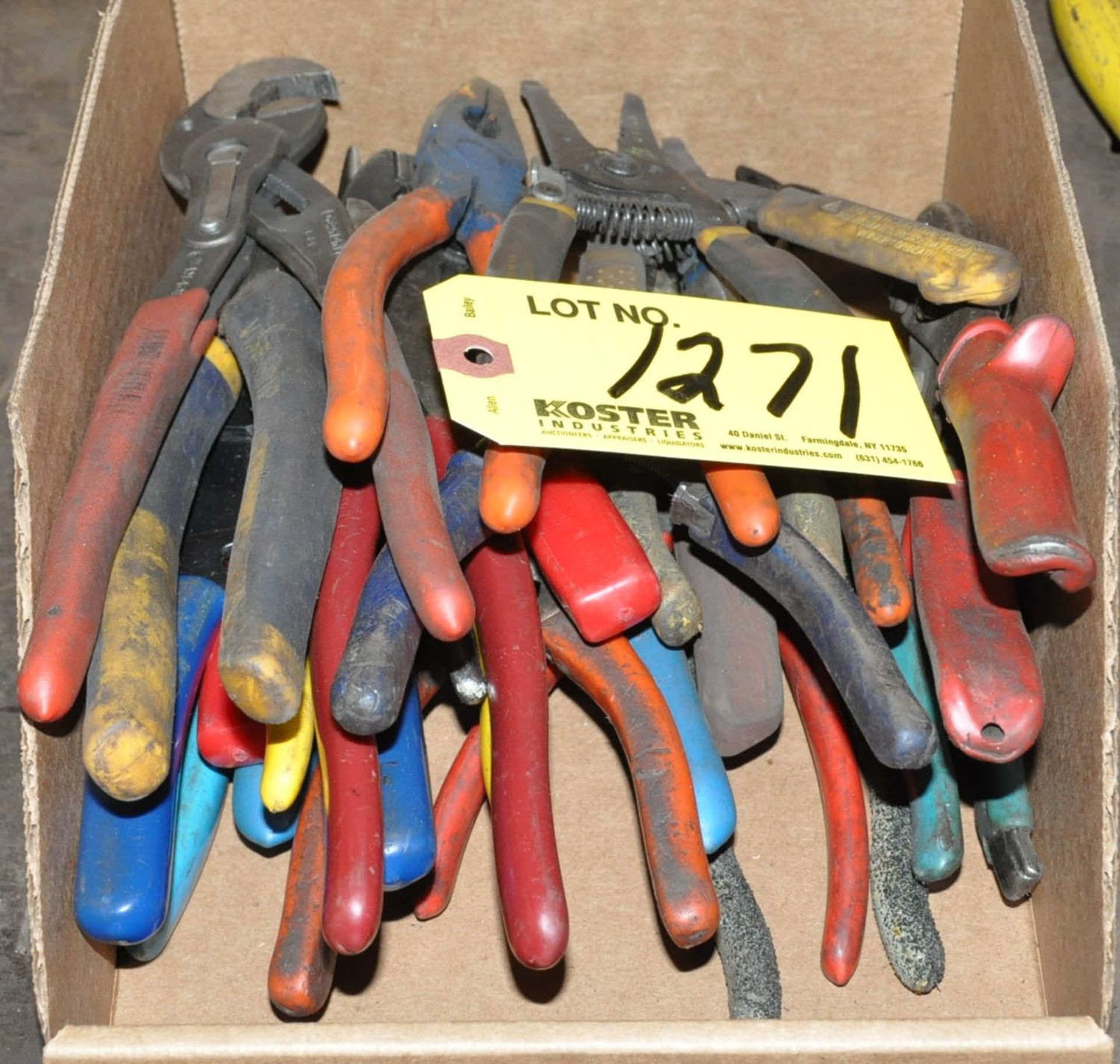 PLIERS AND SNIPS IN (1) BOX