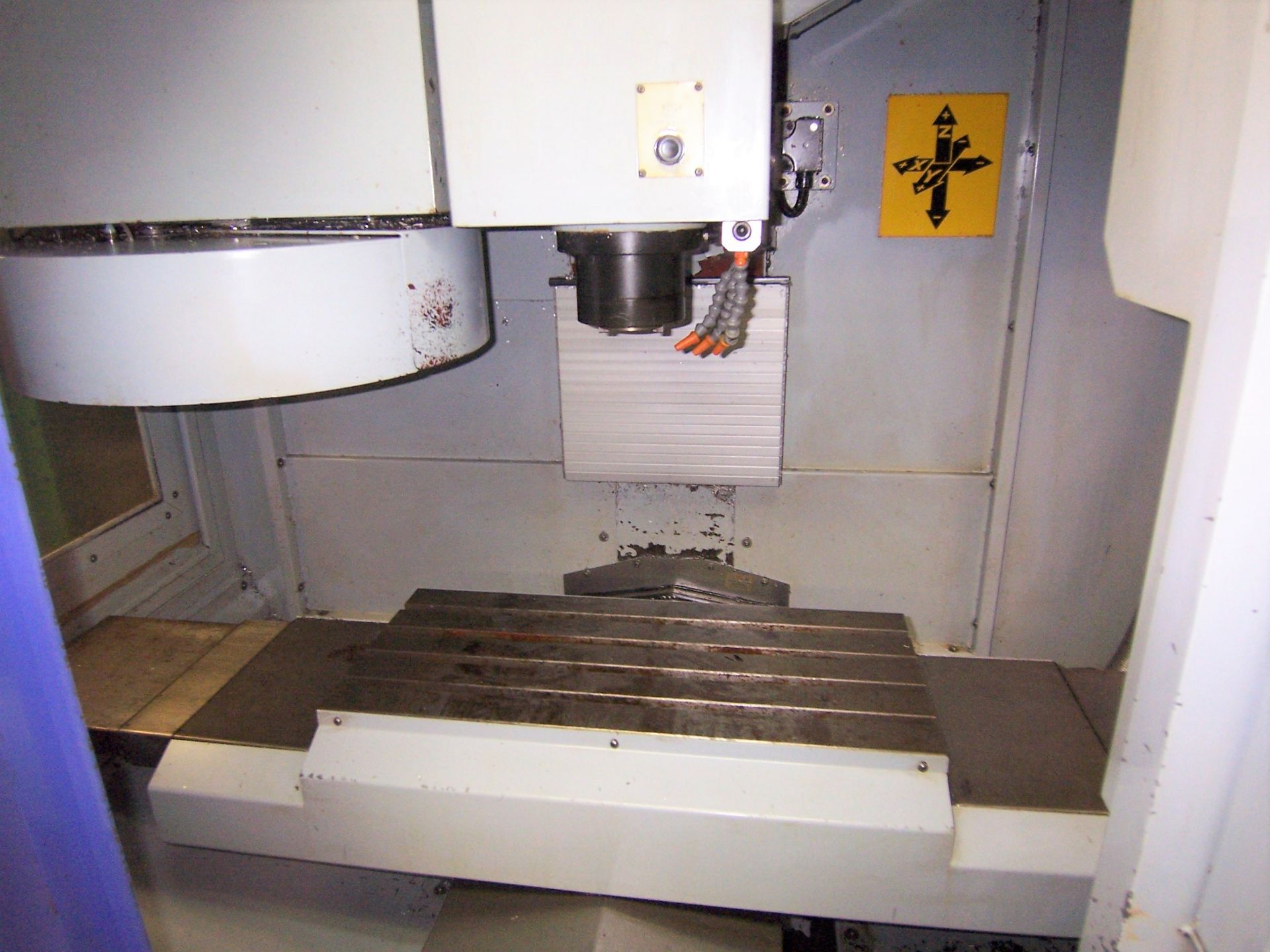 SHARP MDL. SV24125 CNC VERTICAL MACHINING CENTER WITH 16-POSITION AUTOMATIC TOOL CHANGER, 12" X 27- - Image 3 of 5