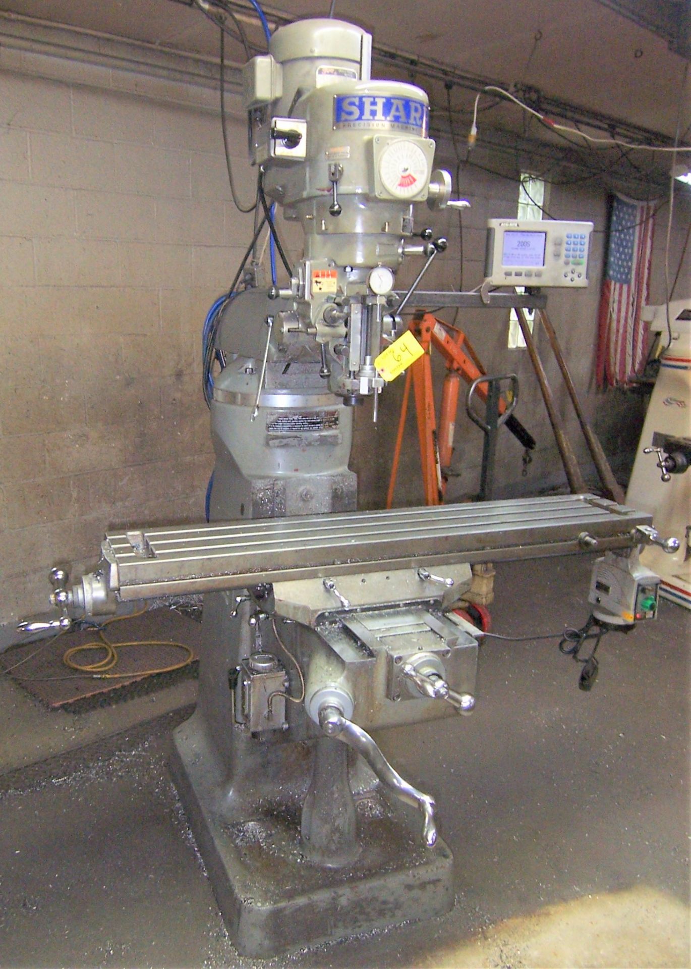 SHARP 3HP VARI-SPEED VERTICAL MILLING MACHINE WITH 9" X 50" POWER FEED TABLE, SPINDLE SPEEDS TO 4, - Image 2 of 4