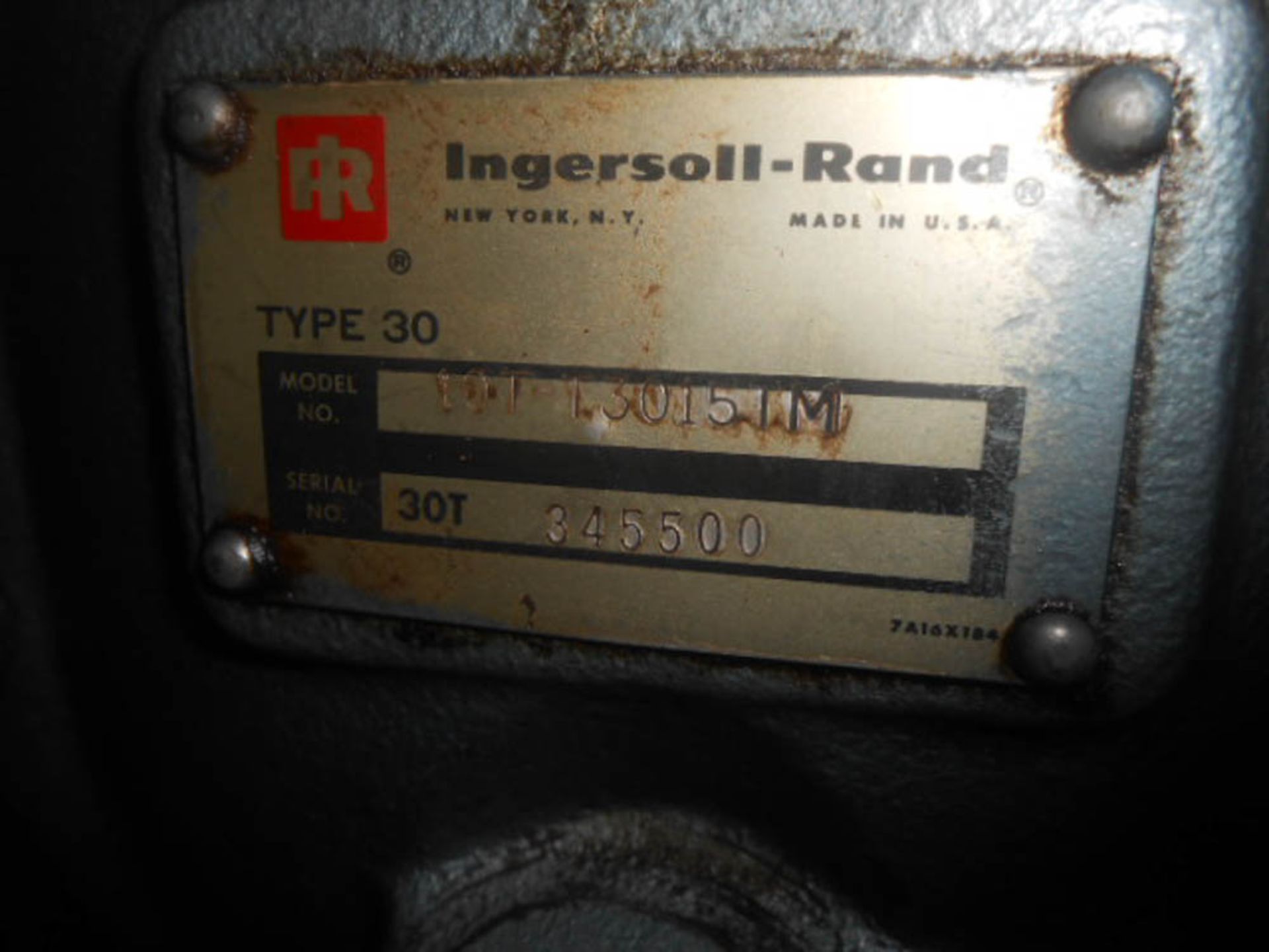 INGERSOLL RAND 20HP TYPE 30 2-STAGE PISTON AIR COMPRESSOR, CAPACITY: 66.5 CFM @ 175, NUMBER OF - Image 6 of 6