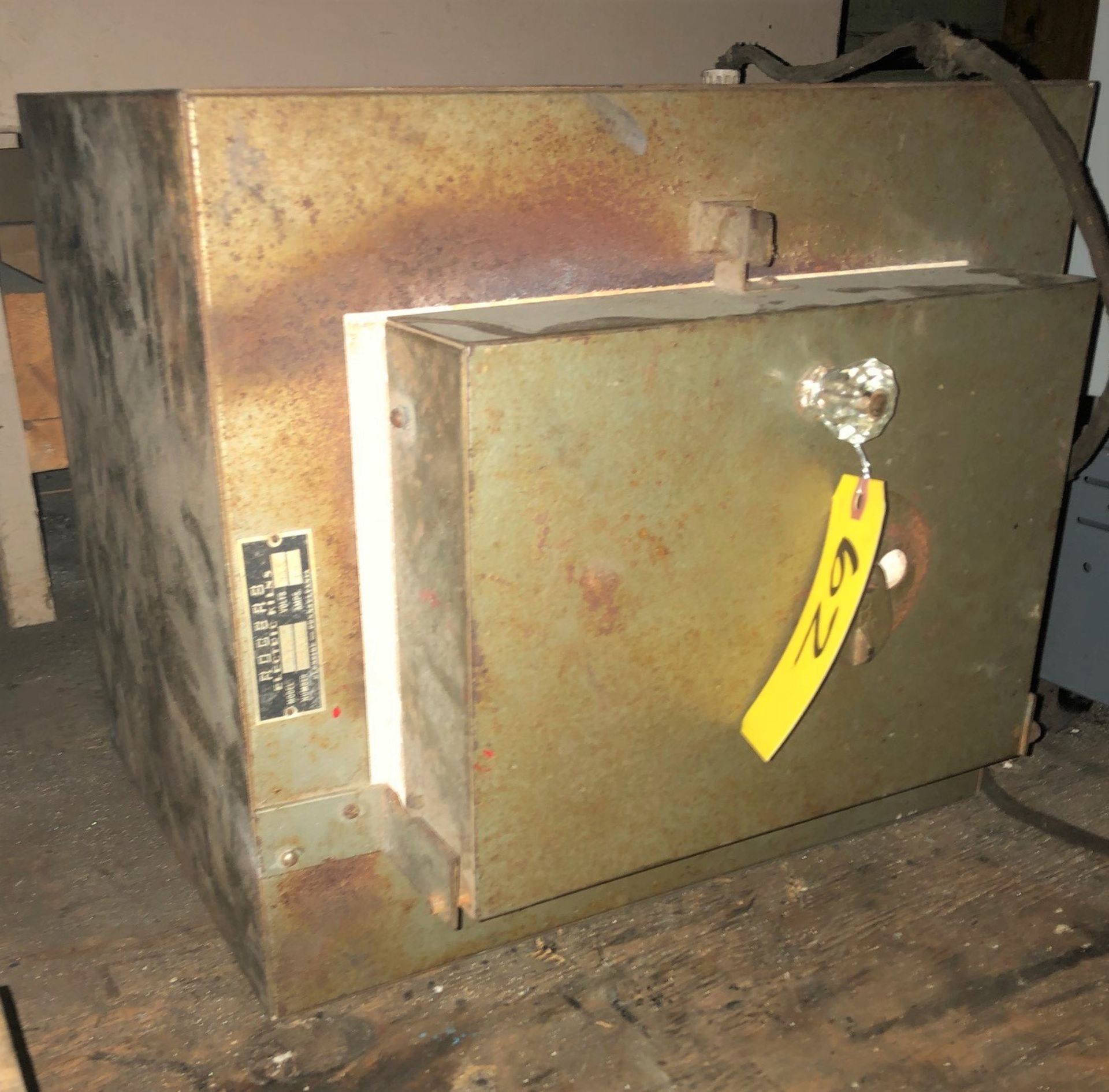 ROGERS MDL. 779 ELECTRIC FURNACE, 110V