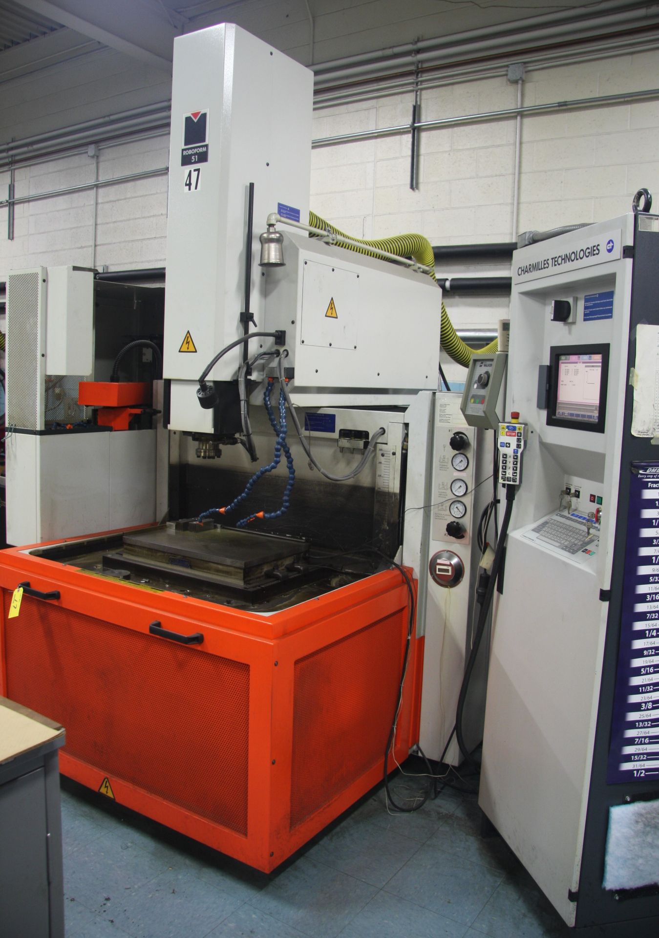 CHARMILLES ROBOFORM 51 EDM, ACCEPTS 3R TOOLING, 24-POSITION AUTOMATIC TOOL CHANGER, 16" X 24"