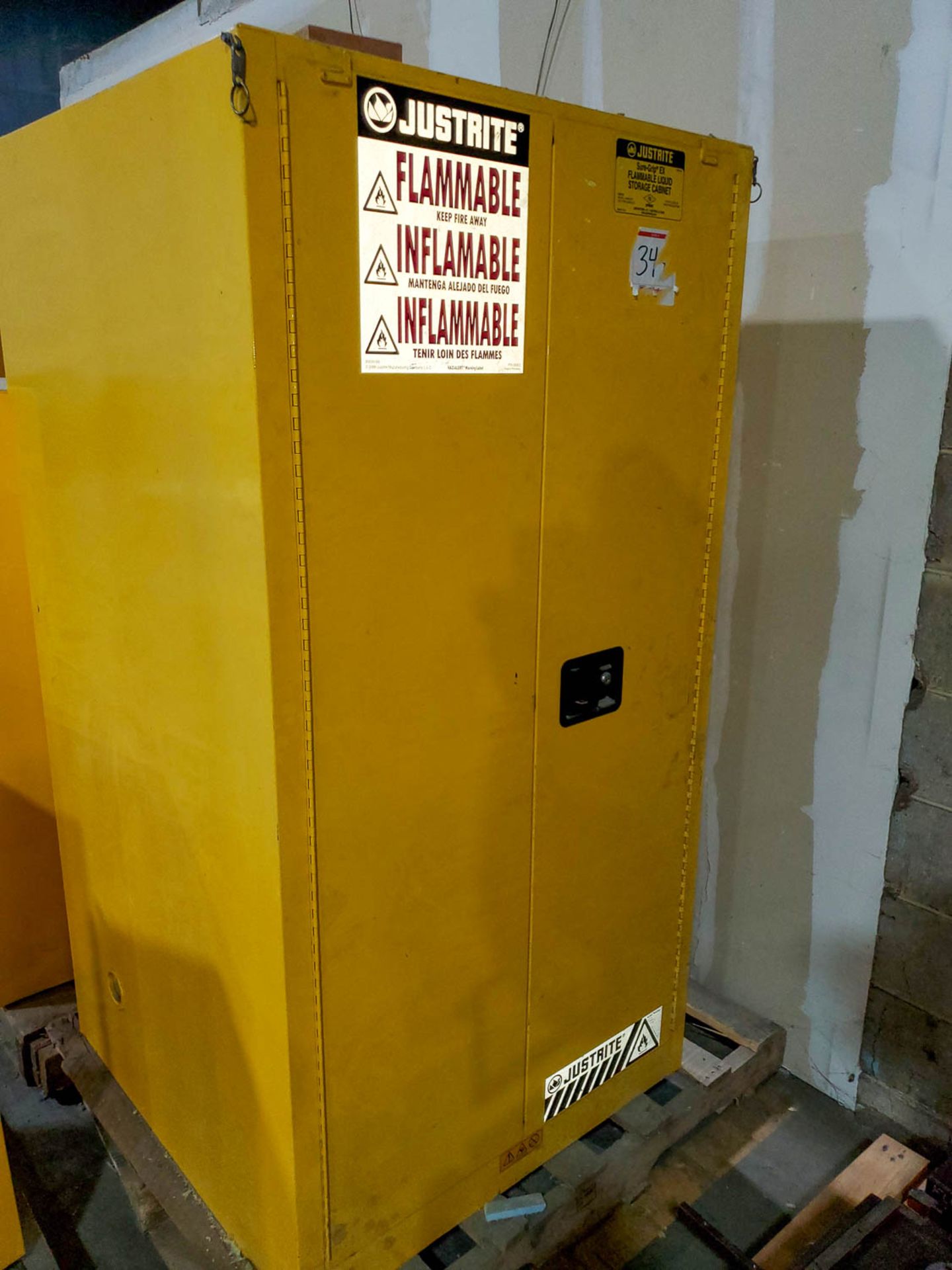 Justrite Sure-Grip EX 2-Door Flammable Liquid Storage Cabinet (Located in Melville, NY)