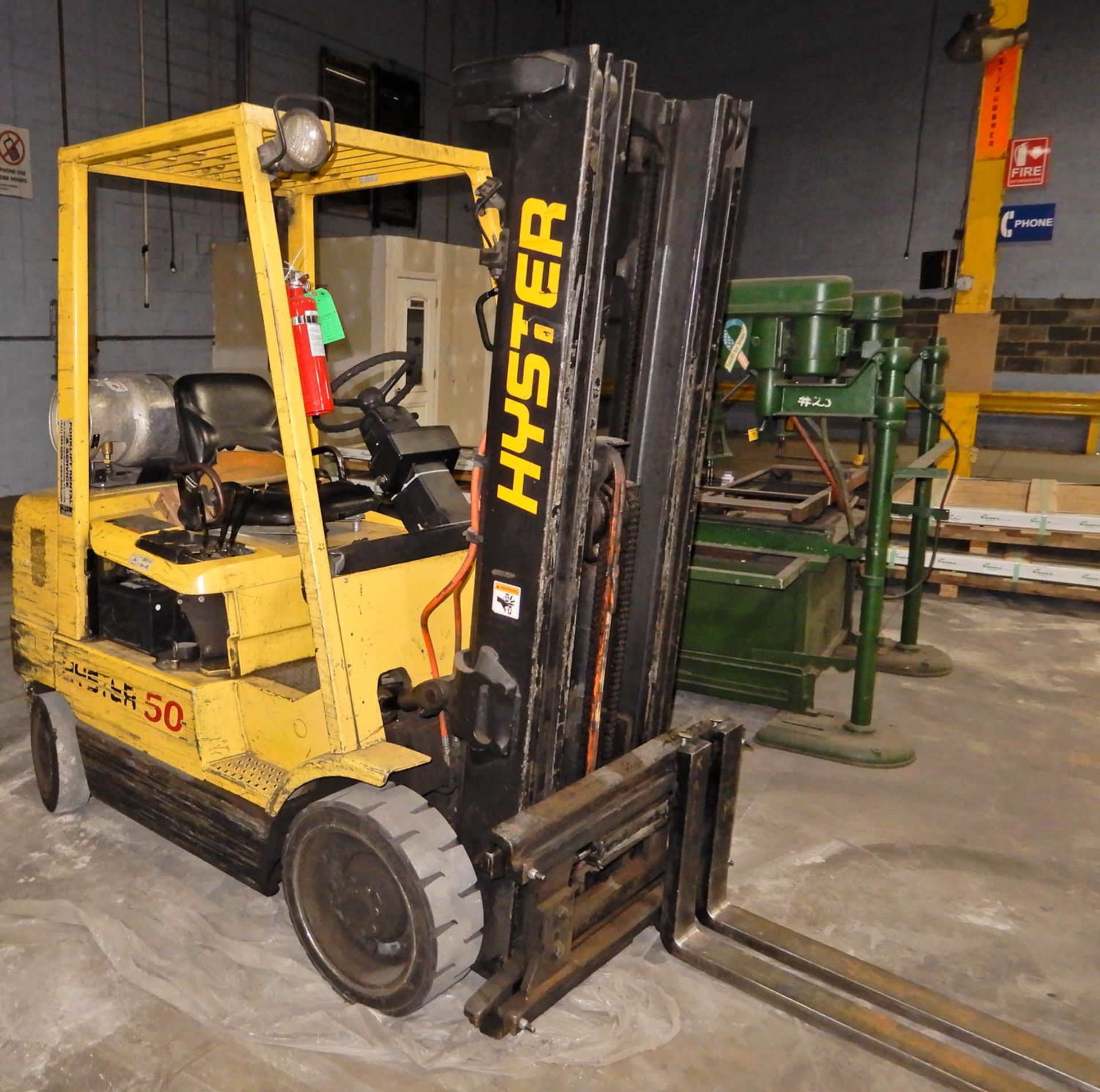 Hyster Model S50XM 4950# Capacity Forklift Truck - Image 3 of 5