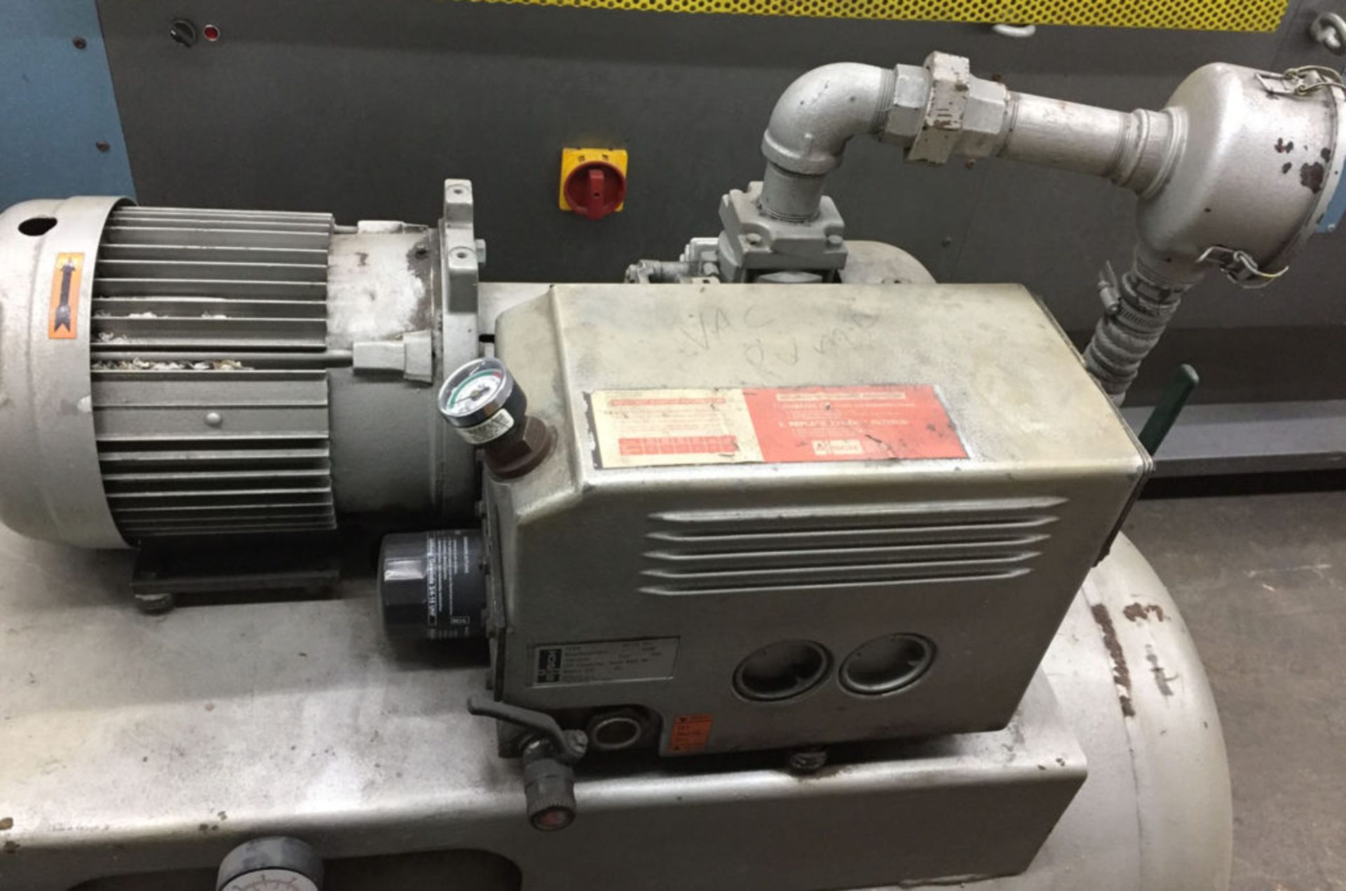 BUSCH MDL. 063-138 TANK MOUNTED 3HP VACUUM PUMP, (INV# 2967-700) - Image 2 of 4