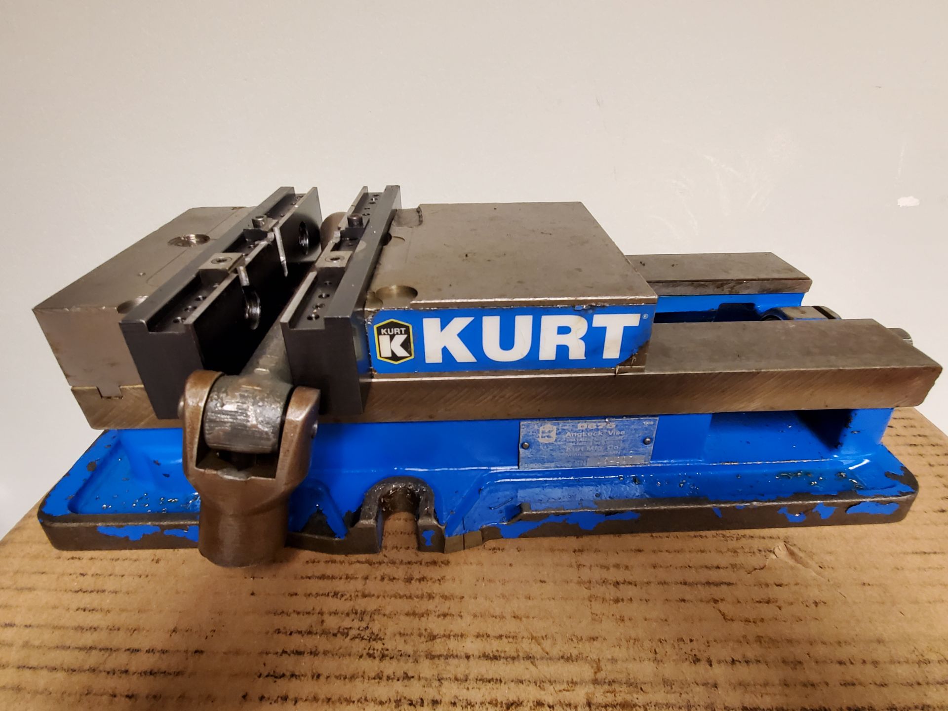 Kurt Model D675 8" Machine Vise - Image 4 of 4