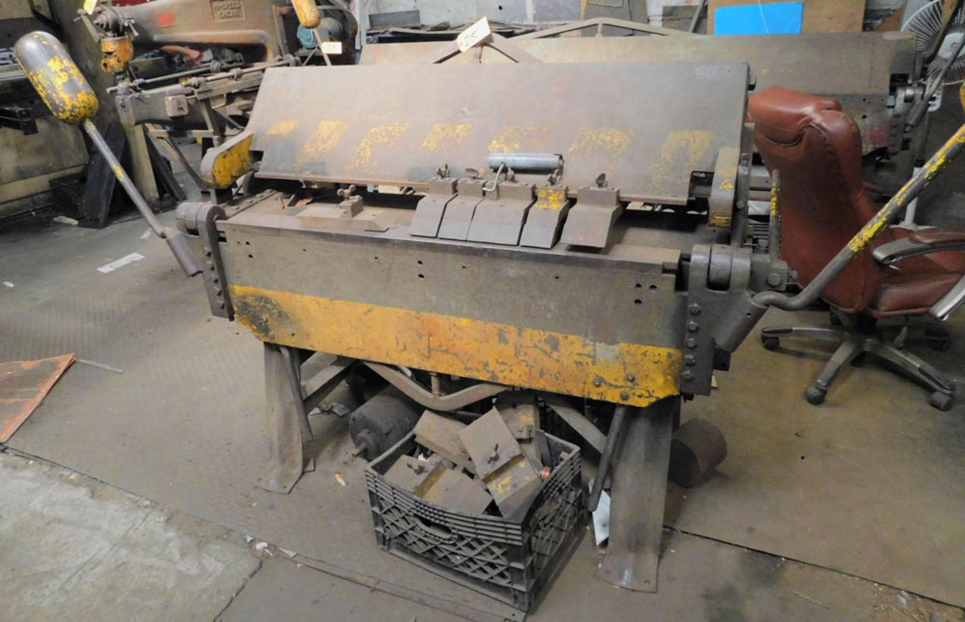 48" CHICAGO MDL. L31 BENDING FINGER BRAKE, S/N: 79370