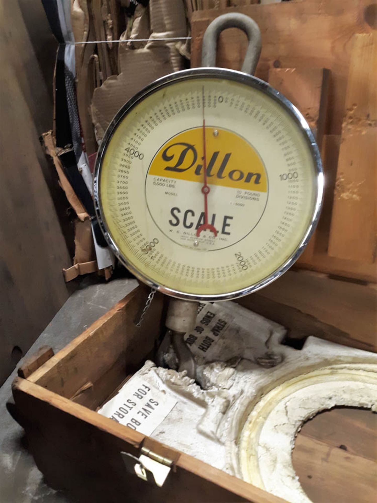 DILLION 5,000# CRANE SCALE, STORED IN ITS ORIGINAL CRATE - Image 2 of 2