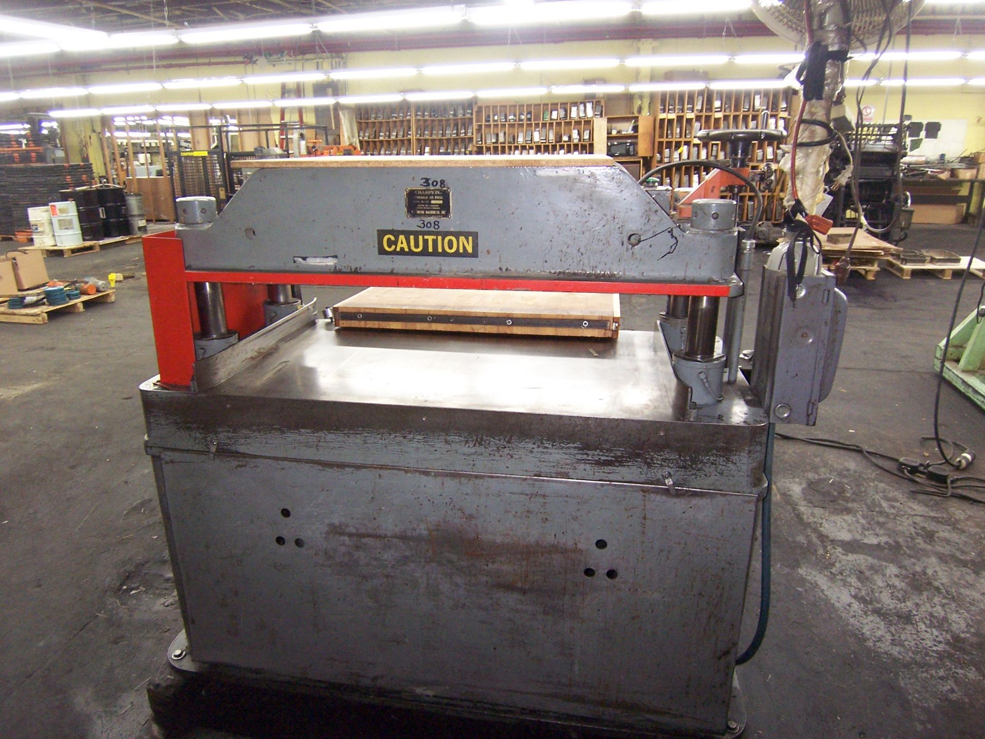 F.L. SMITHE CHAMPION HP HYDRAULIC DIE CUTTER, 28" X 42-1/2" BOTTOM PLATER AREA, 24" X 42-1/2" TOP - Image 3 of 3