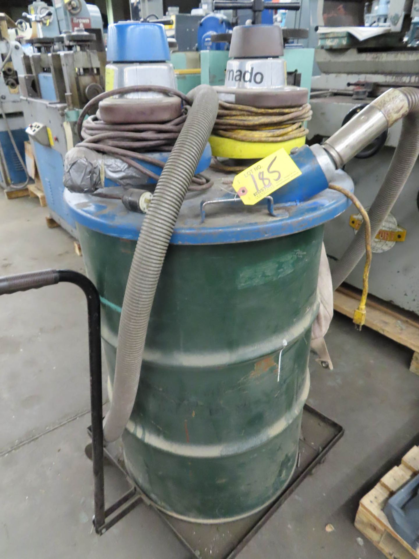 55 GALLON DRUM VACUUM WITH (2) HEADS [ASSET# N/A]