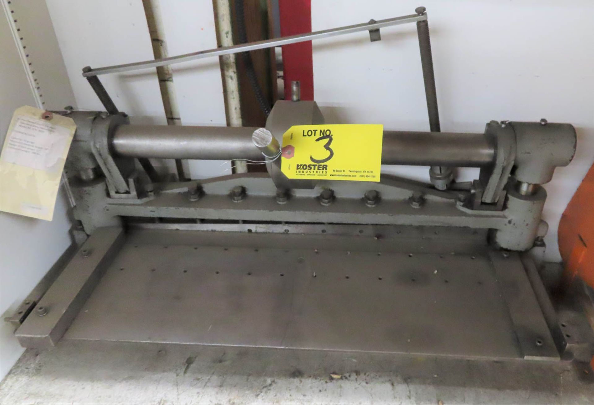 DIACRO 24" MDL. 3 HAND OPERATED METAL SHEAR [ASSET# 1139]