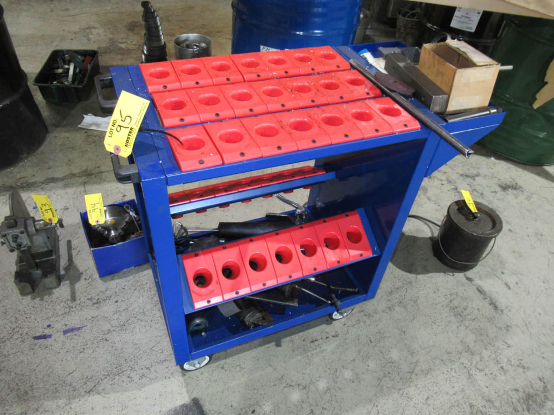 ROLLING TOOL CART [LOCATED IN CLIFTON, NJ]