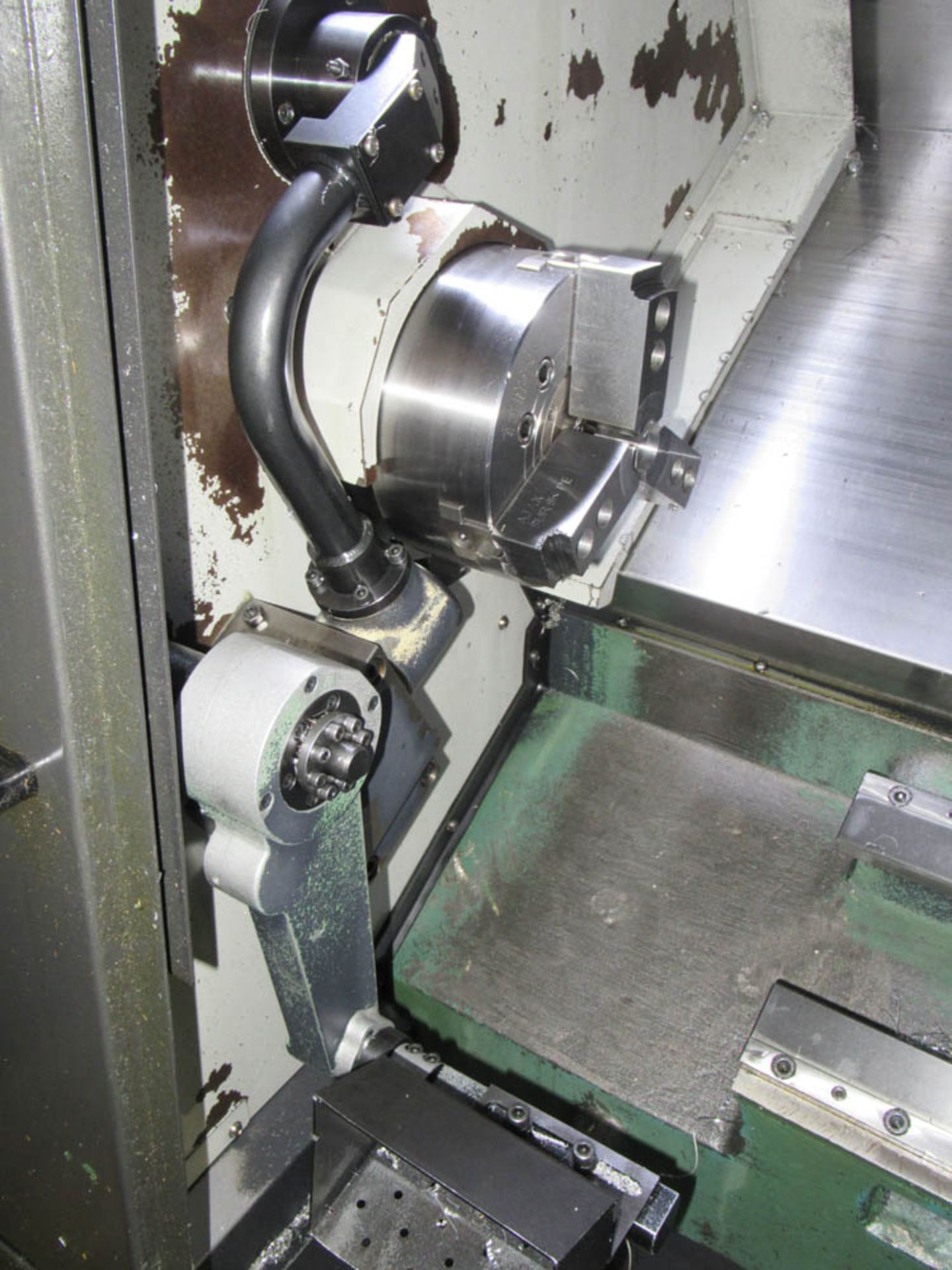 2015 DOOSAN LYNX 220LC CNC LATHE, 20" SWING OVER BED, 11.4" SWING OVER SADDLE, 12.59" MAX TURNING - Image 6 of 10