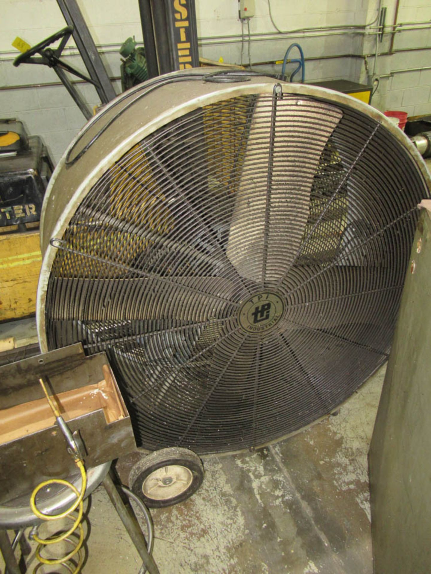 TPI FLOOR FAN [LOCATED IN CLIFTON, NJ]