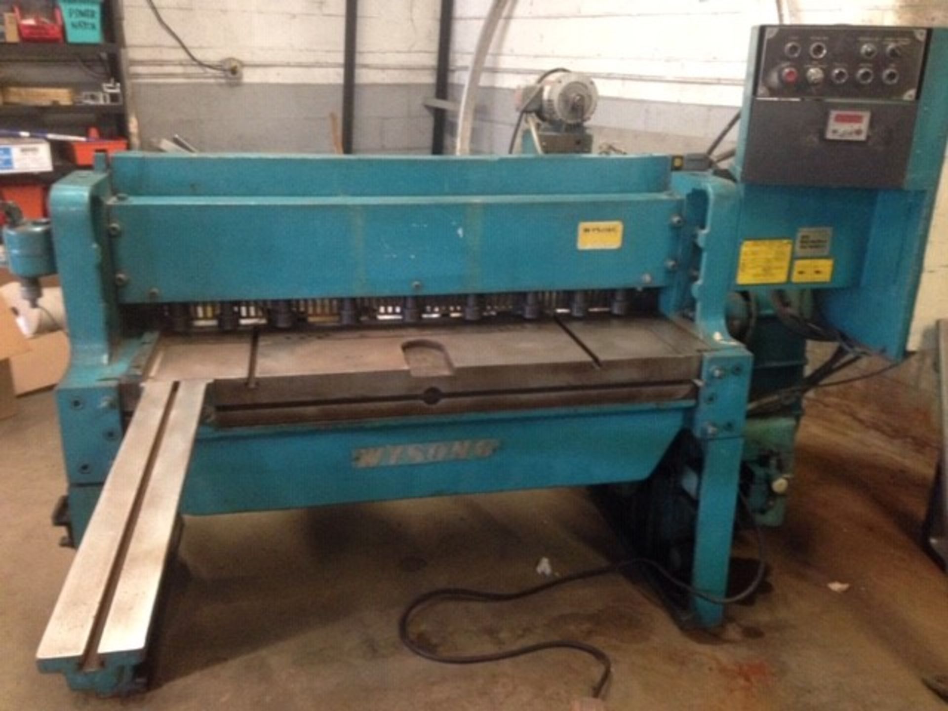 52" X 10GA WYSONG & MILES MDL. 1052 POWER SHEAR, S/N: P58-351 [LOCATED IN SOUTH NEW JERSEY]