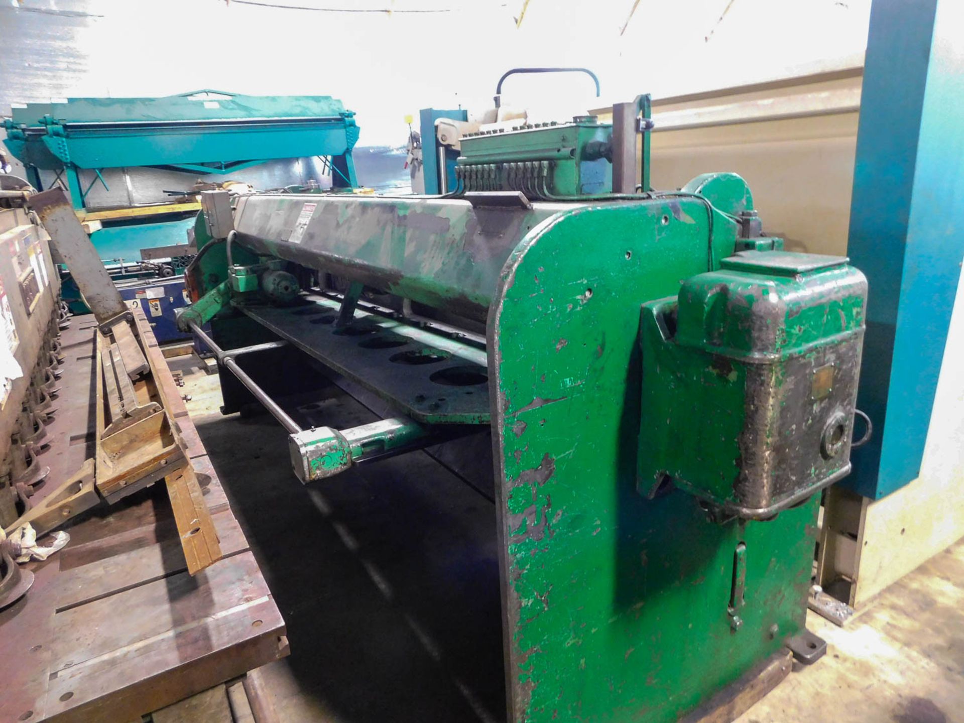 Cincinnati Model 1012 12' x 10GA Capacity Power Shear - Image 3 of 5