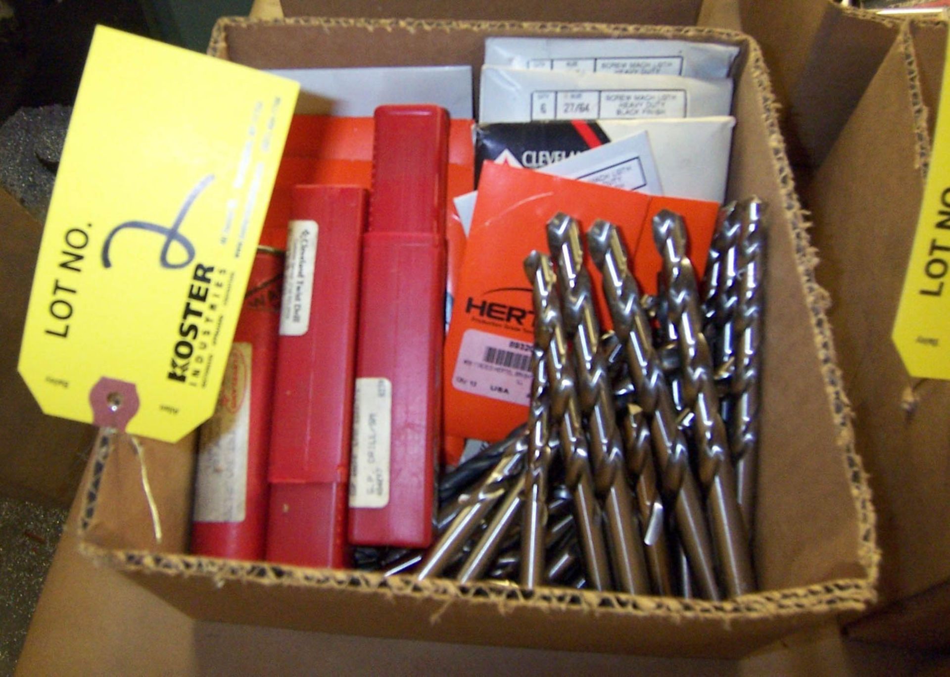 LOT OF ASSORTED DRILL BITS