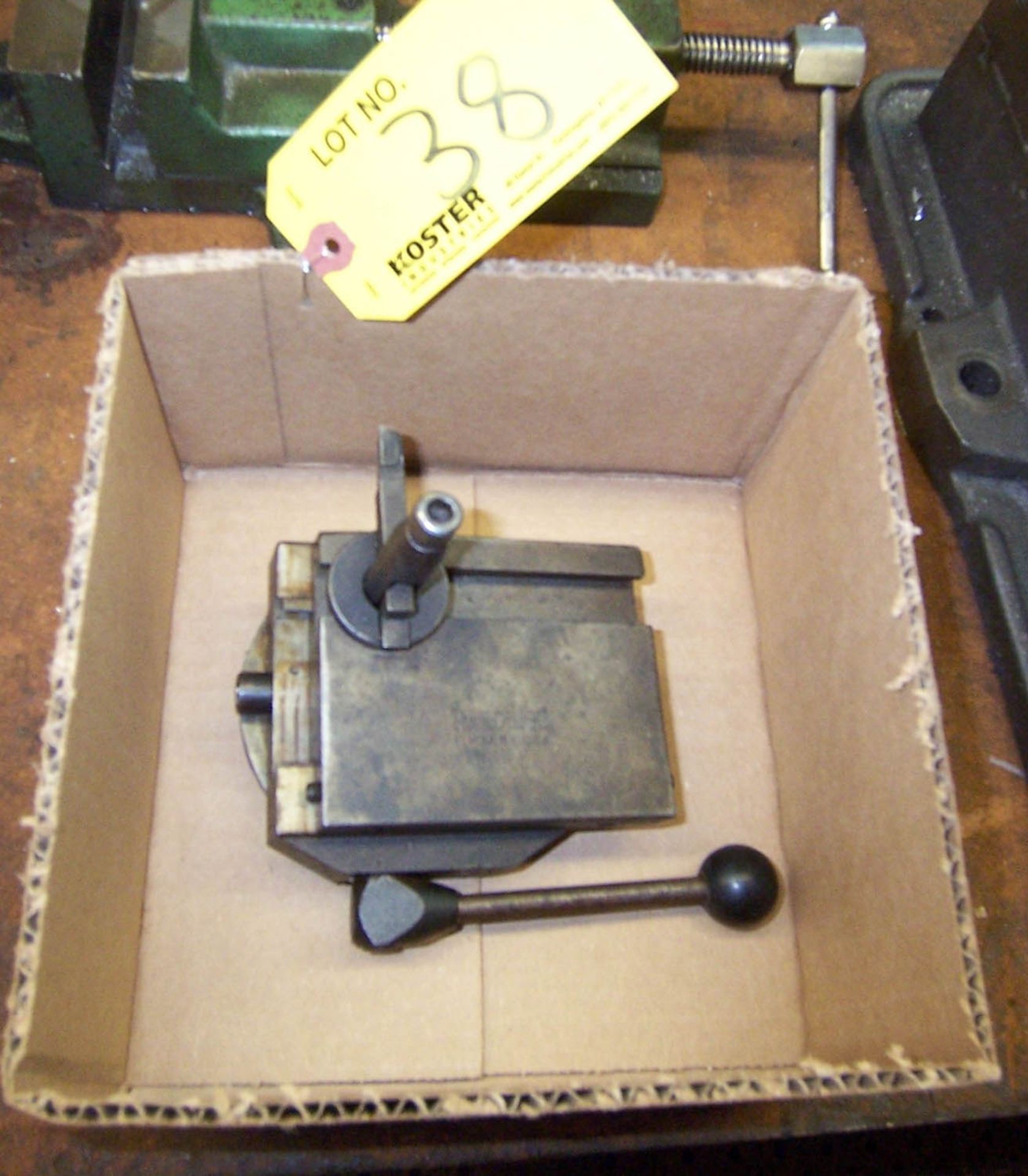 HARDINGE RADIUS TOOL POST