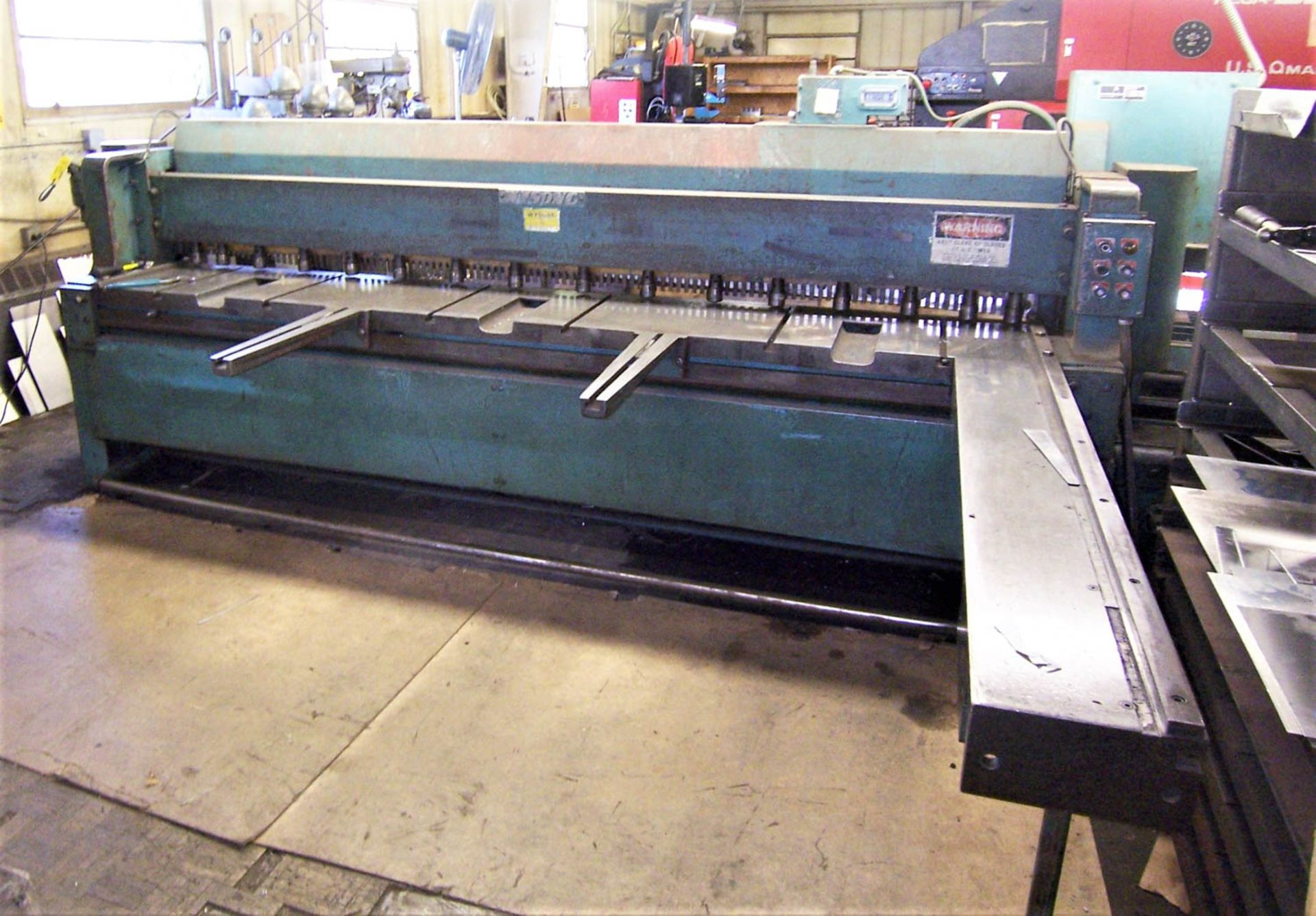 10' X 10ga. WYSONG MDL. 1010-RD MECHANICAL POWER SQUARING SHEAR, WITH 72" SQUARING ARM, [2] FRONT - Image 2 of 3