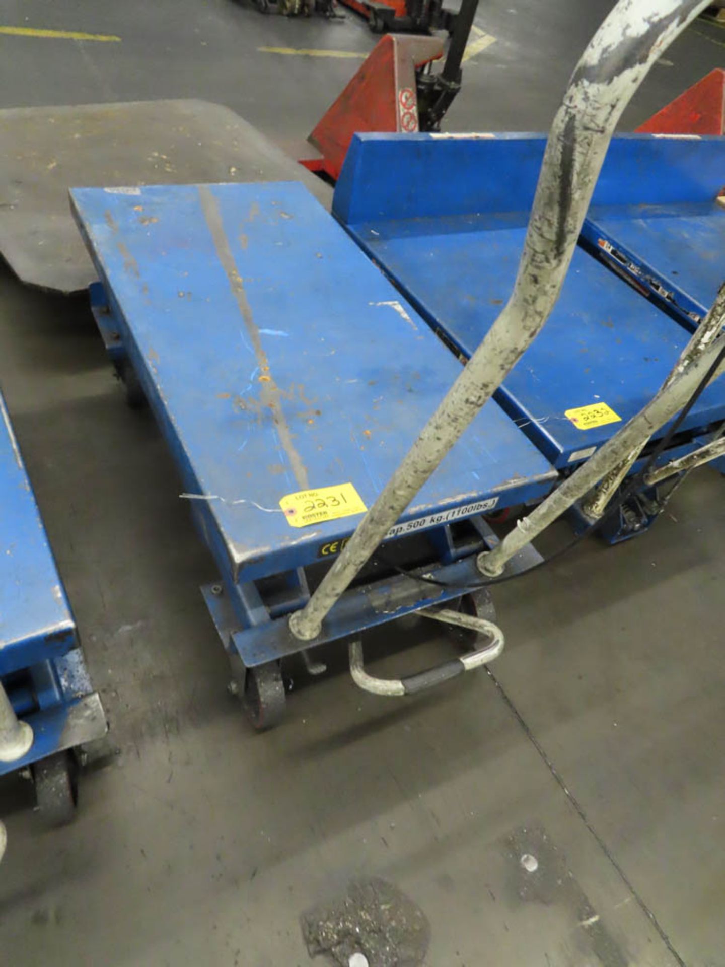 1000# CAPACITY PORTABLE SCISSOR LIFT TABLE, 20" X 40" PLATFORM